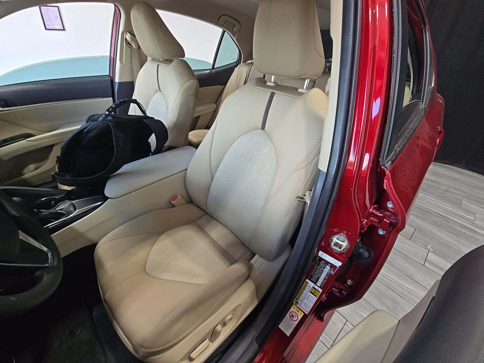 2019 Toyota Camry LE FWD