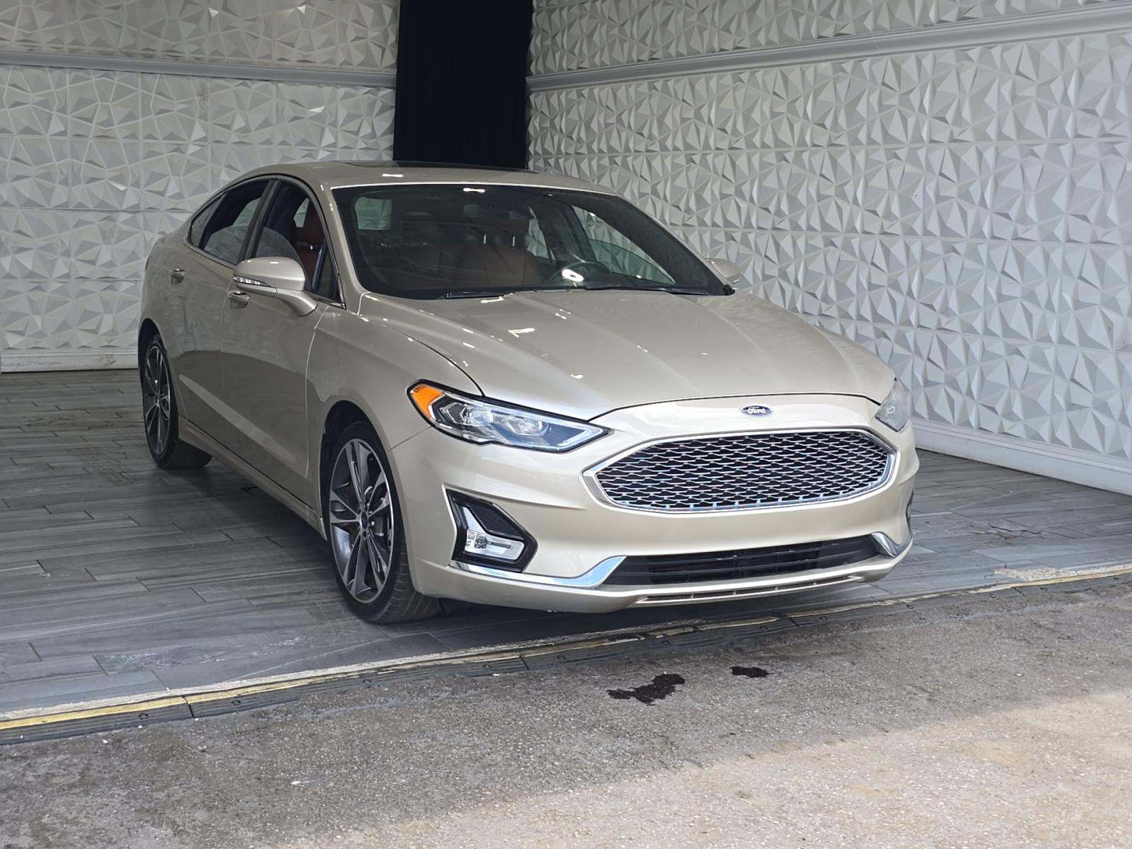 FORD FUSION - 4