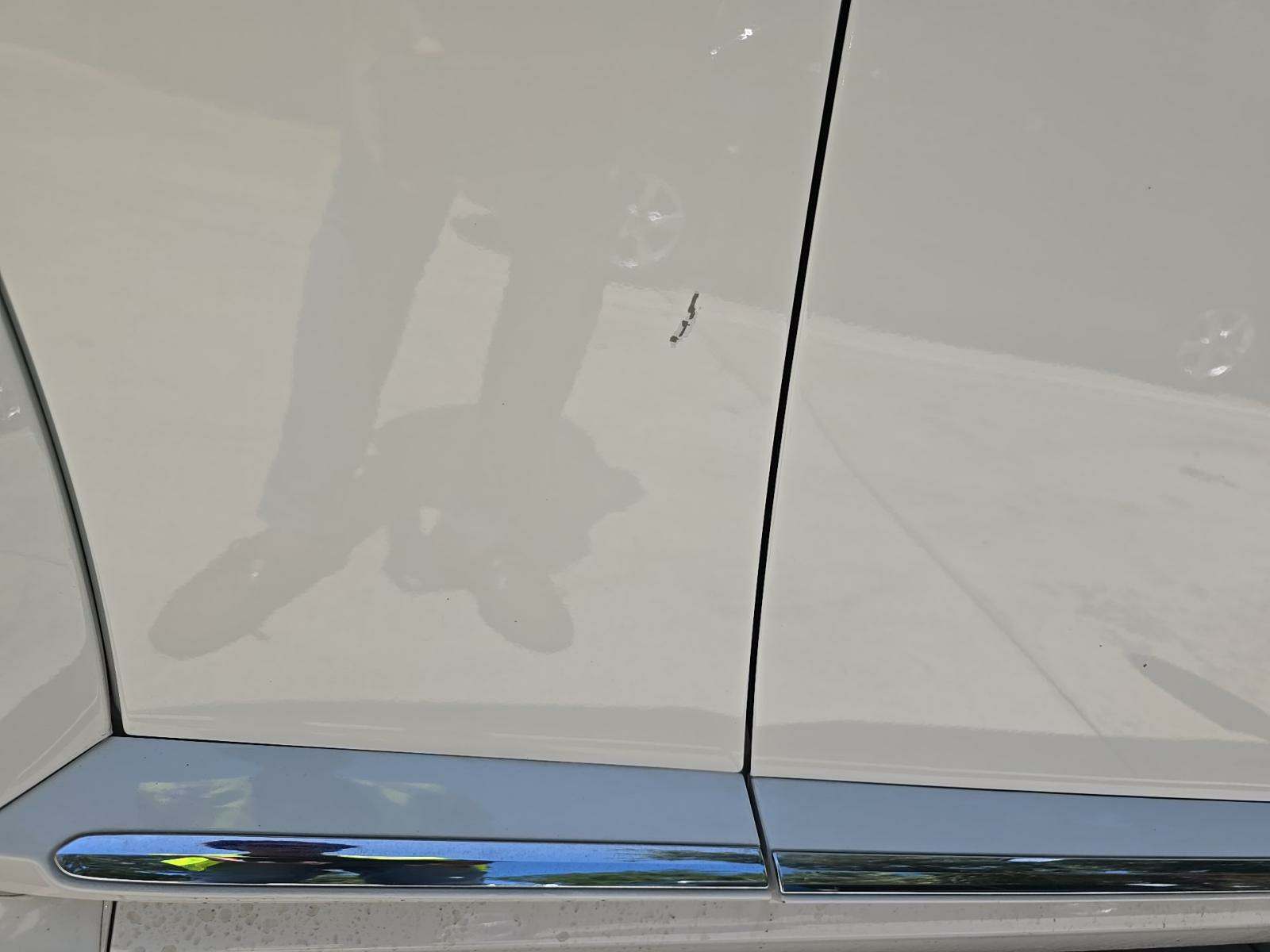 2013 Volkswagen Beetle 2.5L FWD