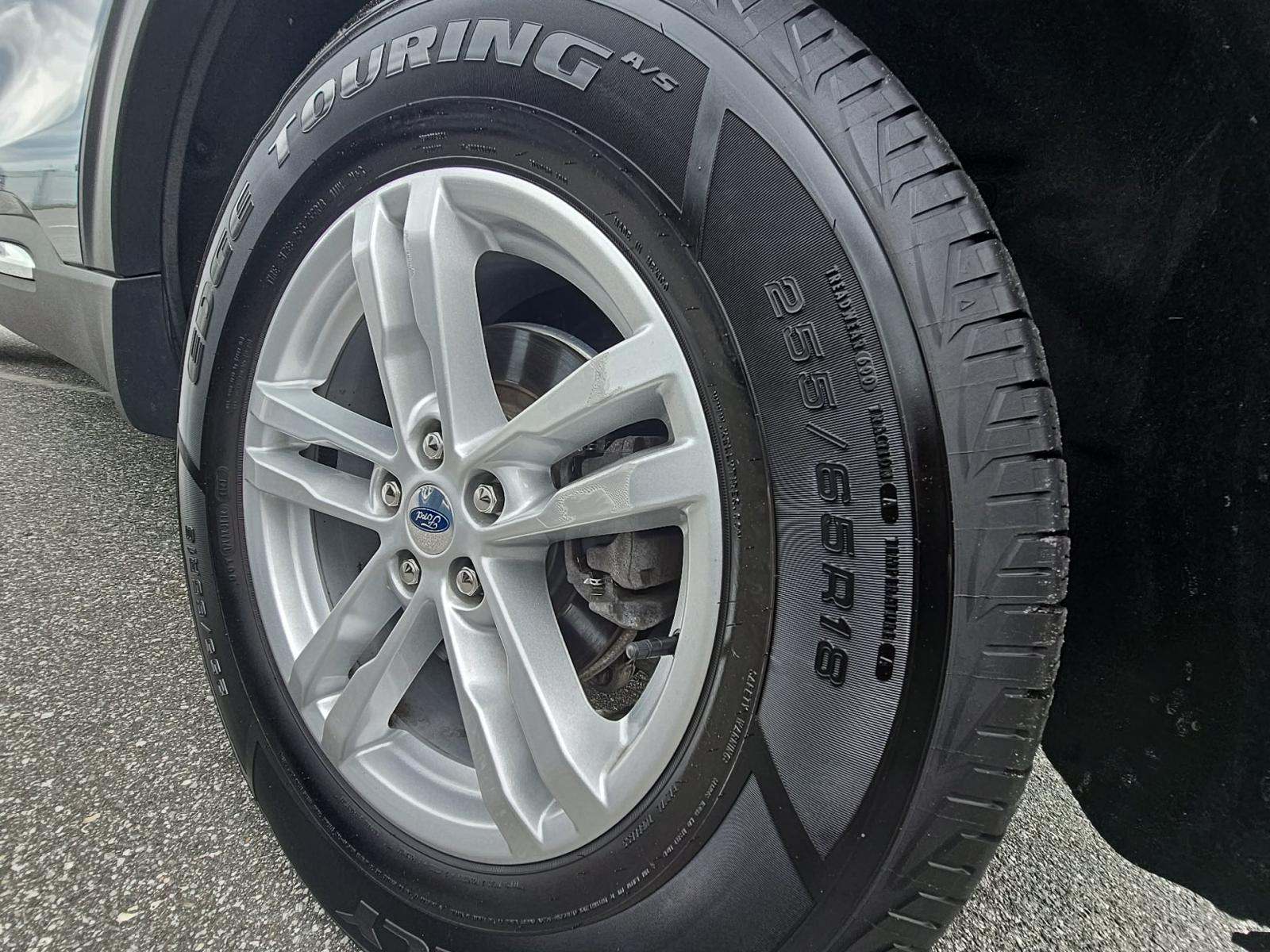 2021 Ford Explorer XLT AWD