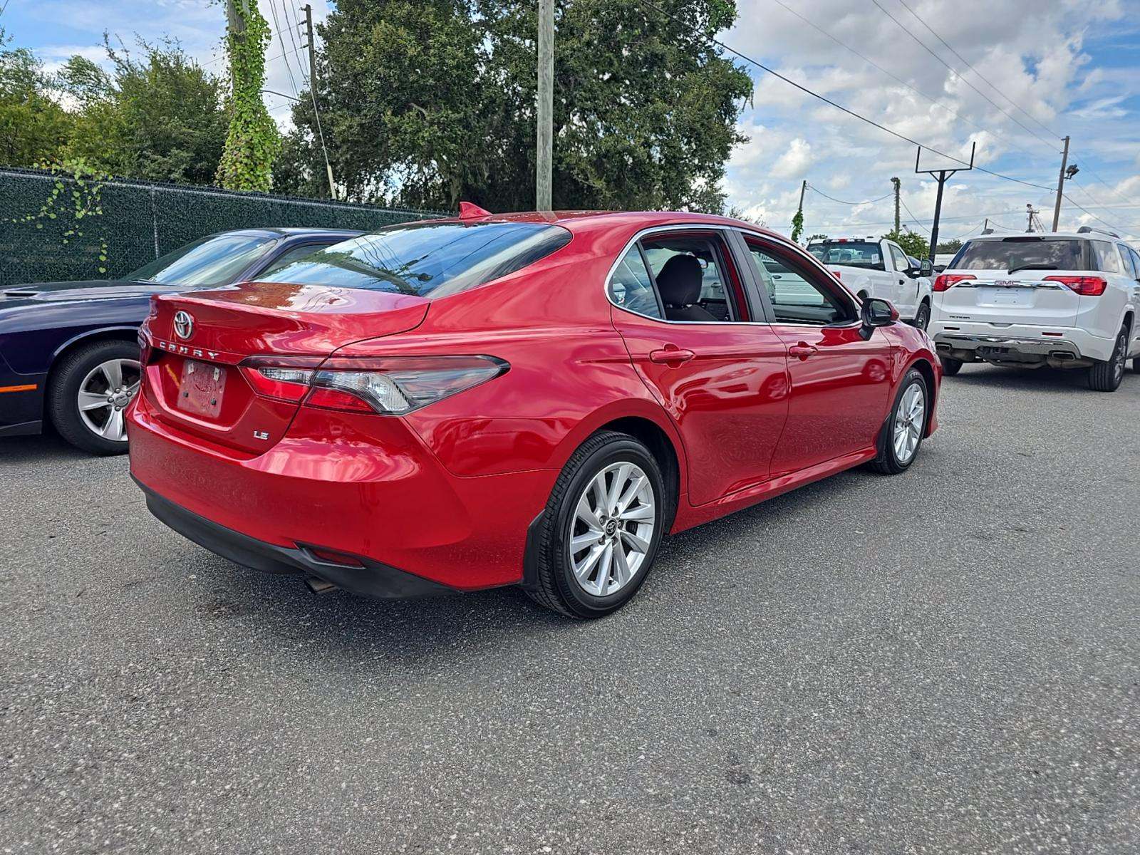 2023 Toyota Camry LE FWD
