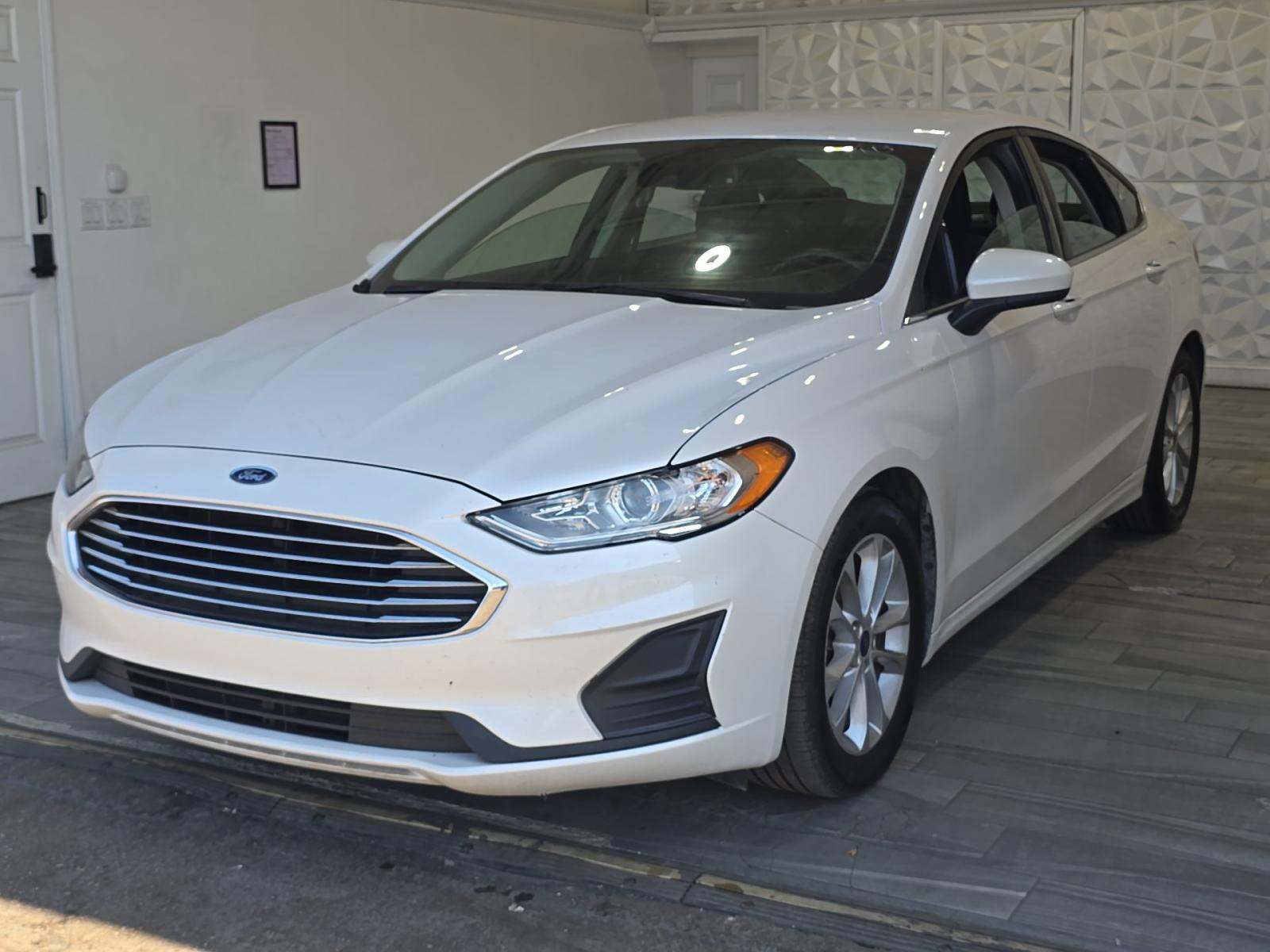 FORD FUSION - 1