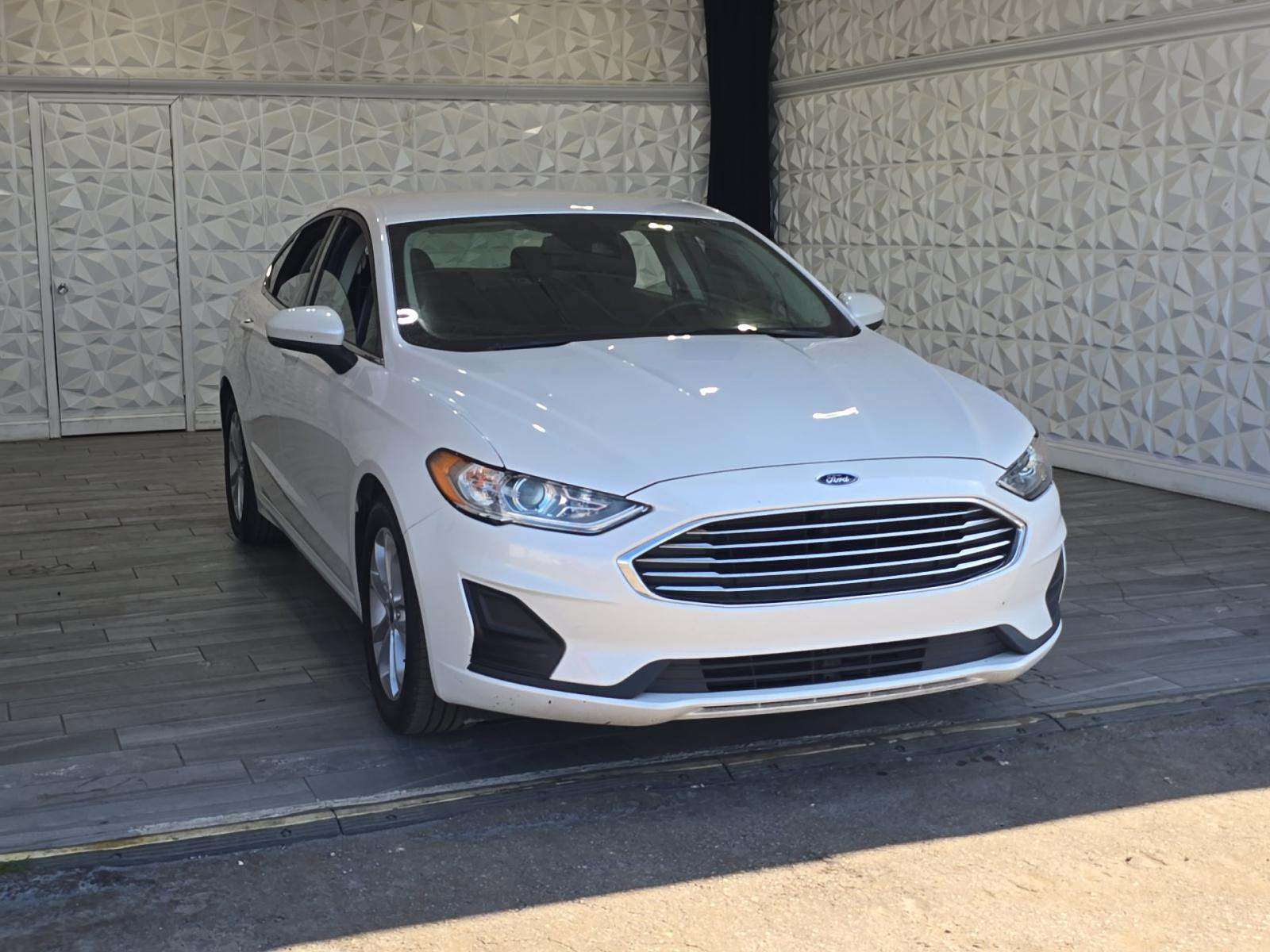 FORD FUSION - 4