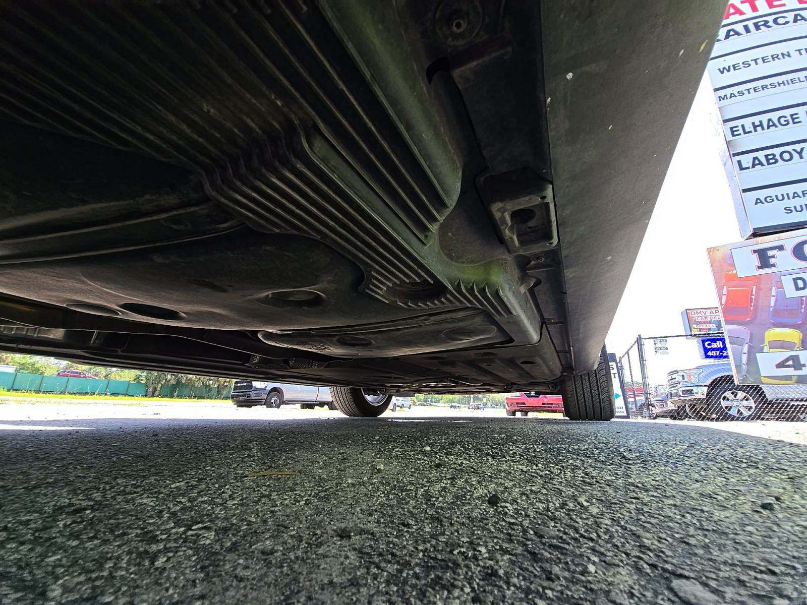 2024 Porsche Macan Base AWD