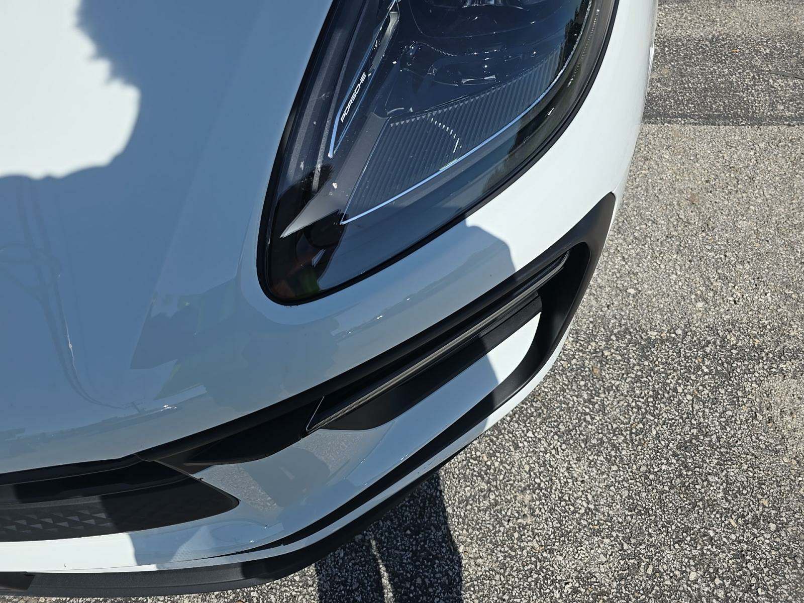 2024 Porsche Macan Base AWD