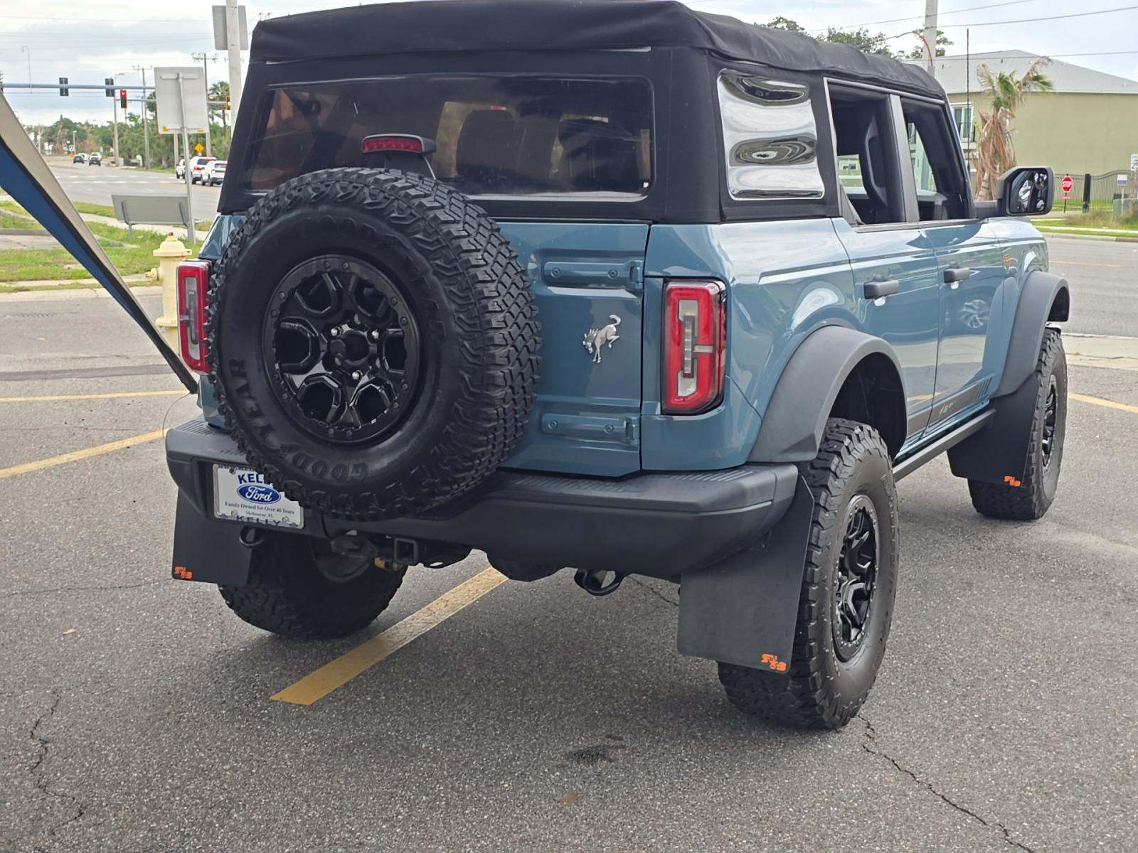 FORD BRONCO - 3