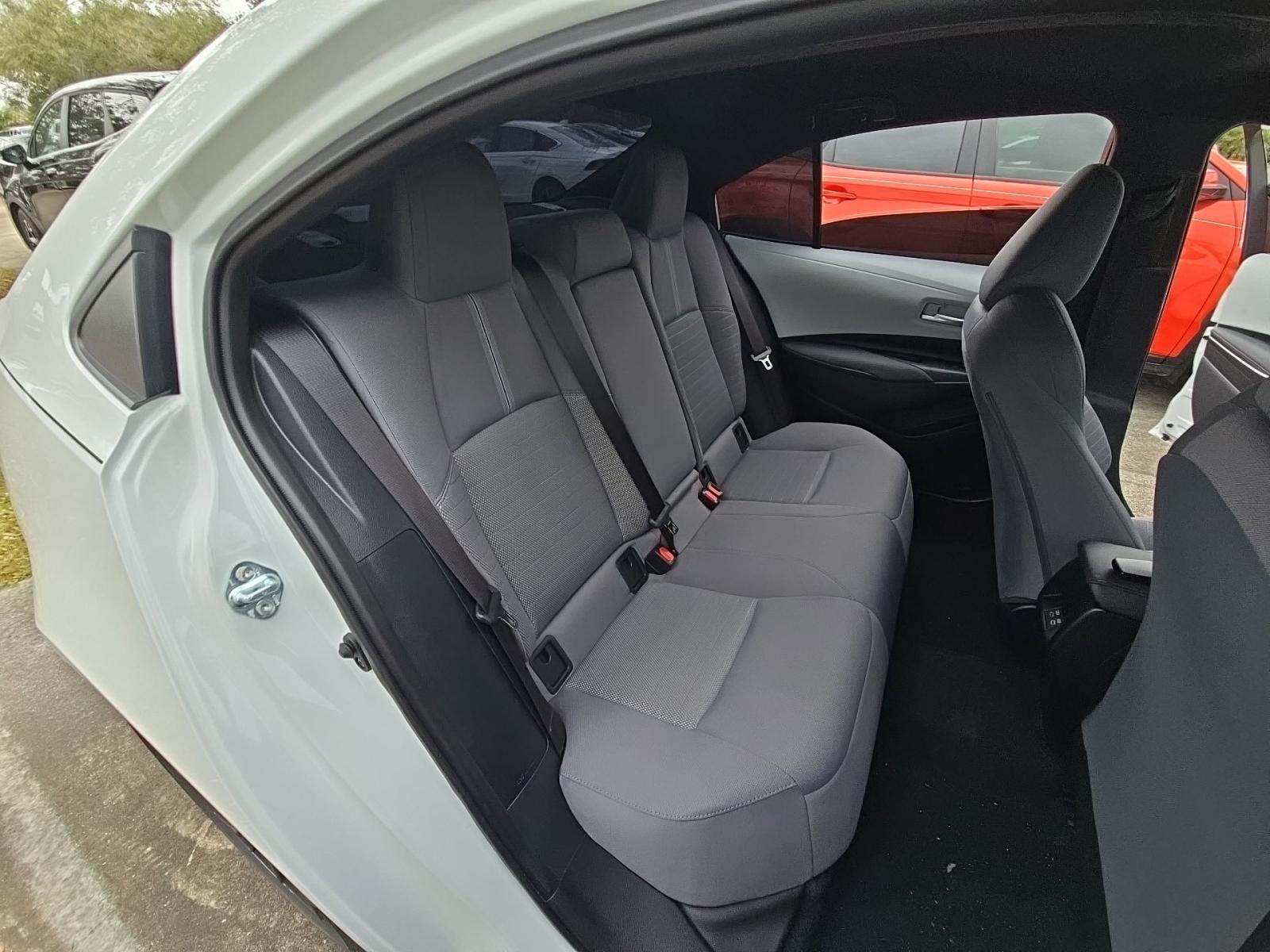 2025 Toyota Corolla SE FWD