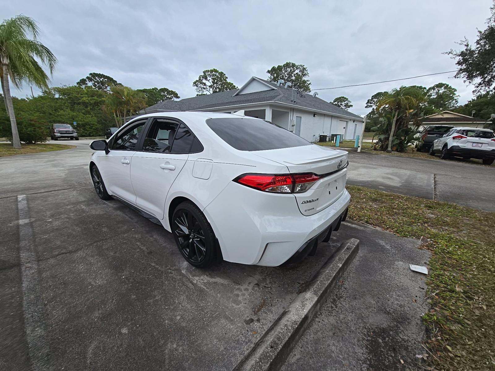 2025 Toyota Corolla SE FWD