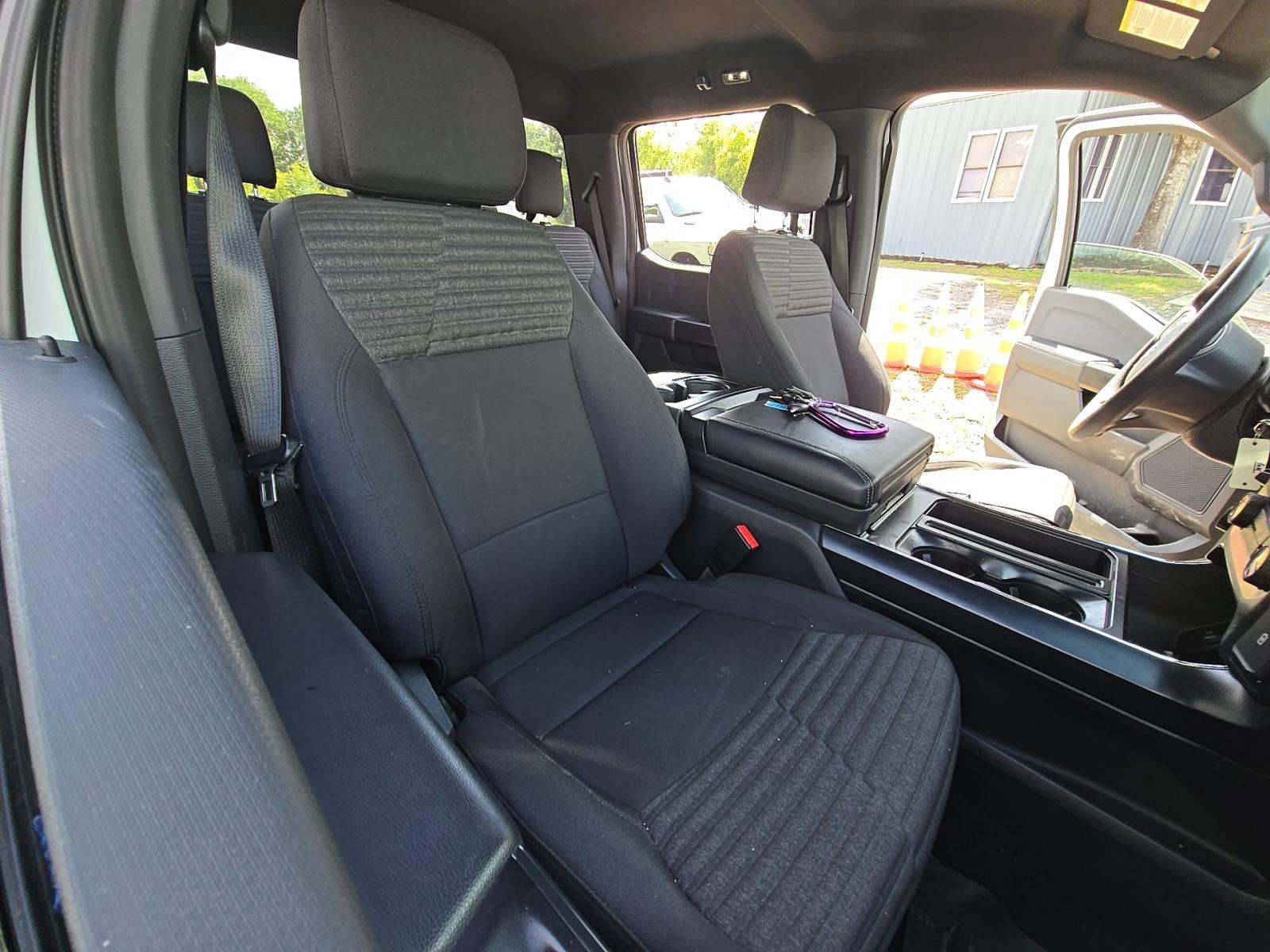 2022 Ford F-150 XL RWD