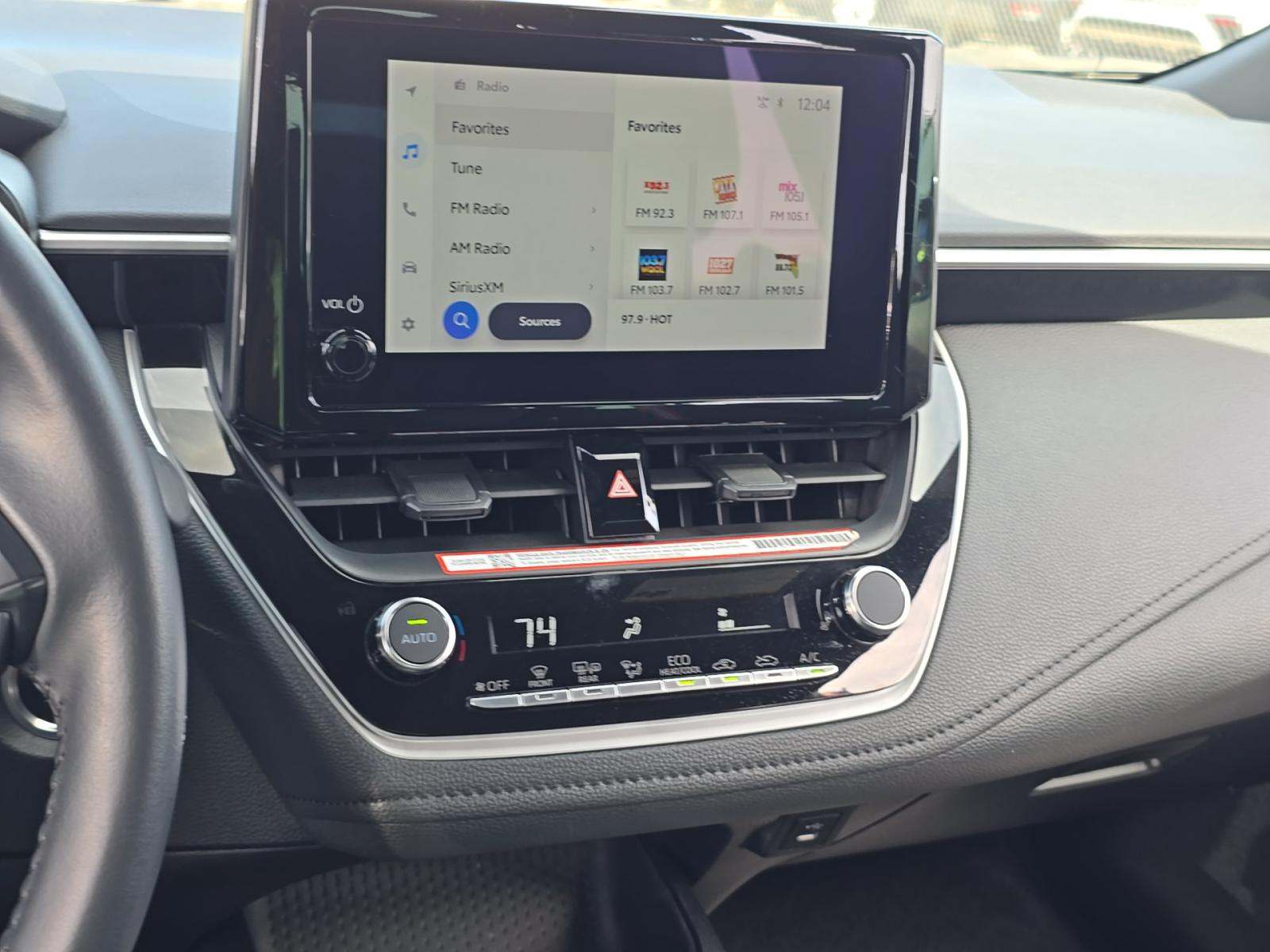 2025 Toyota Corolla SE FWD