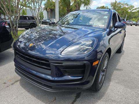 2022 Porsche Macan Base AWD