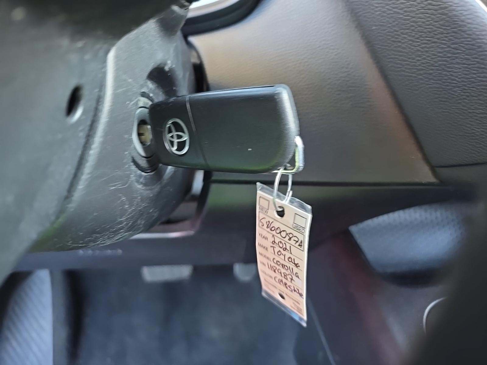 2021 Toyota Corolla LE FWD