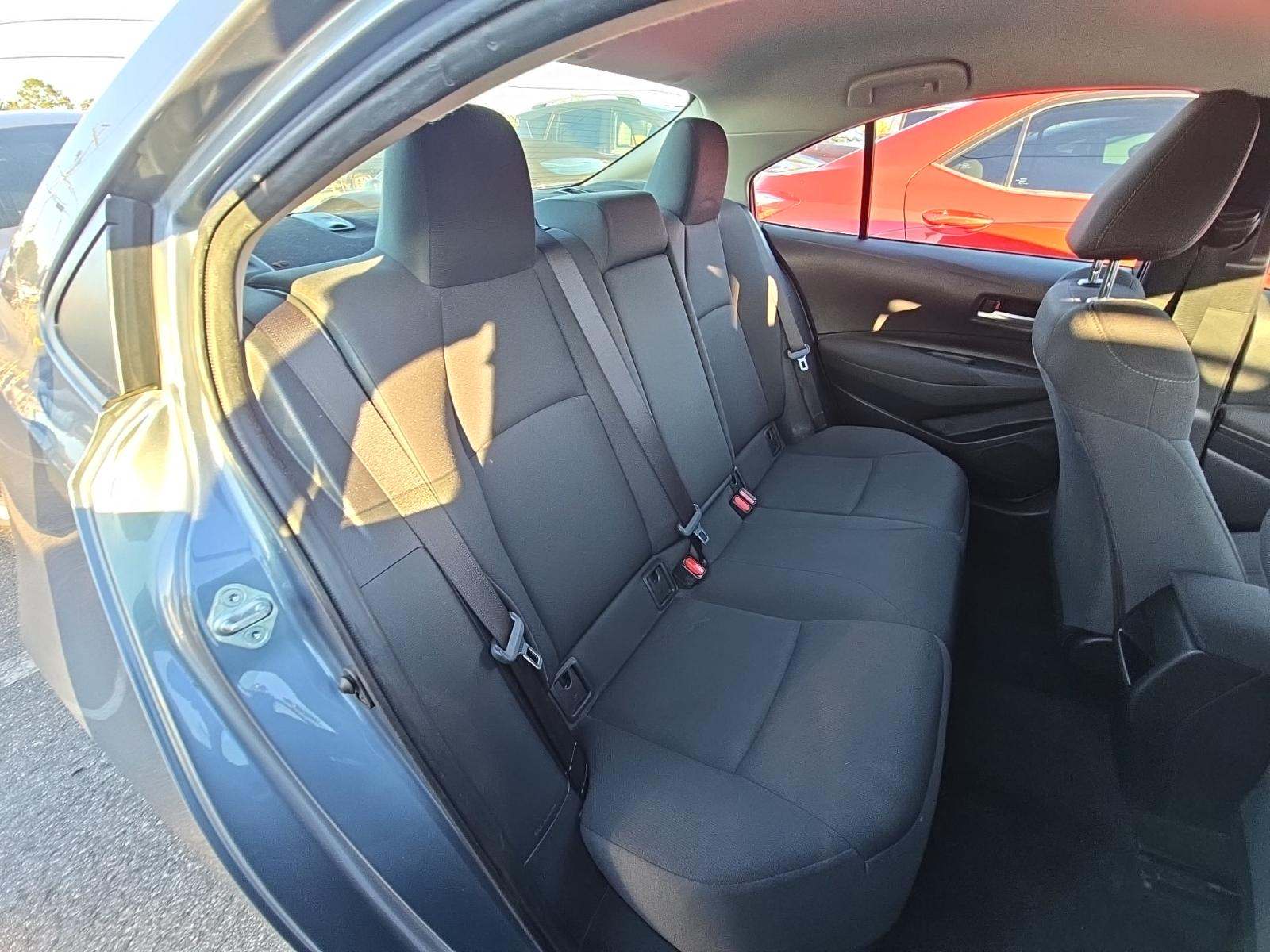 2021 Toyota Corolla LE FWD