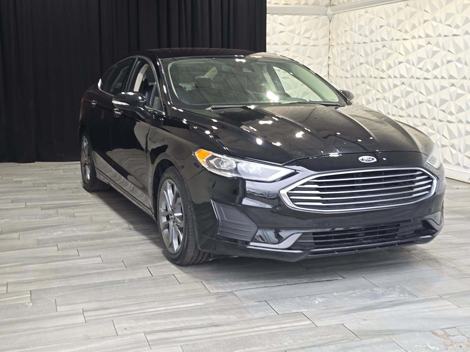 FORD FUSION - 4