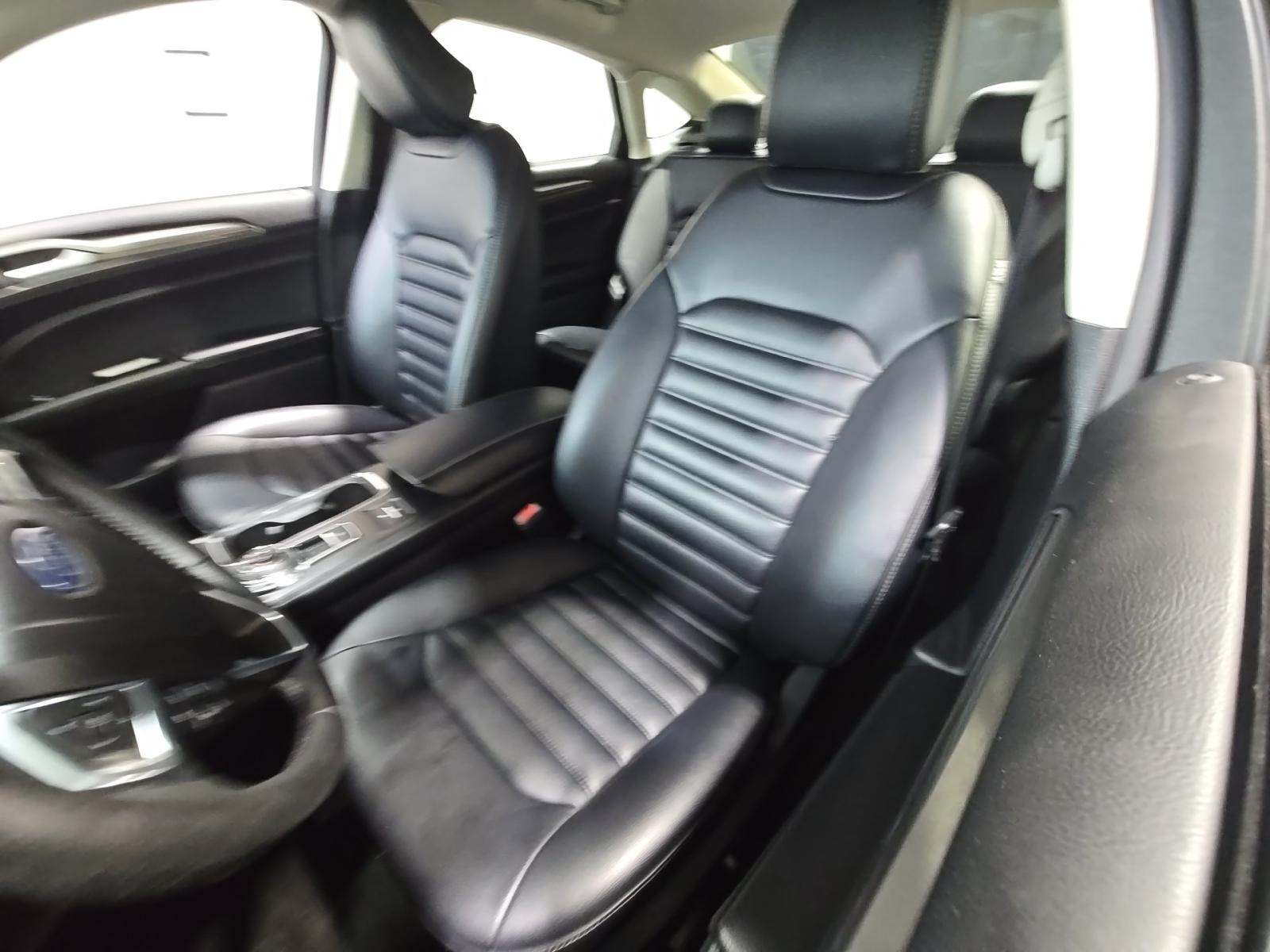 FORD FUSION - 6