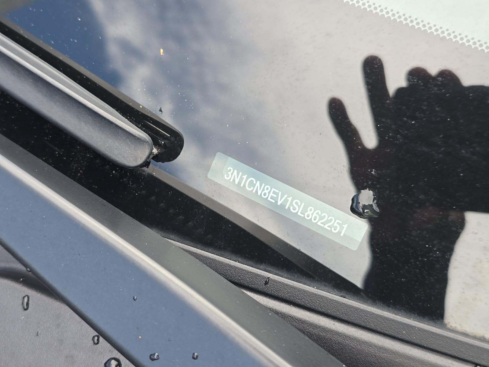 NISSAN VERSA - 5