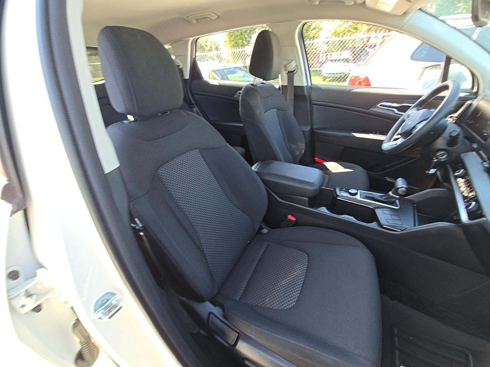 2023 Kia Sportage LX FWD