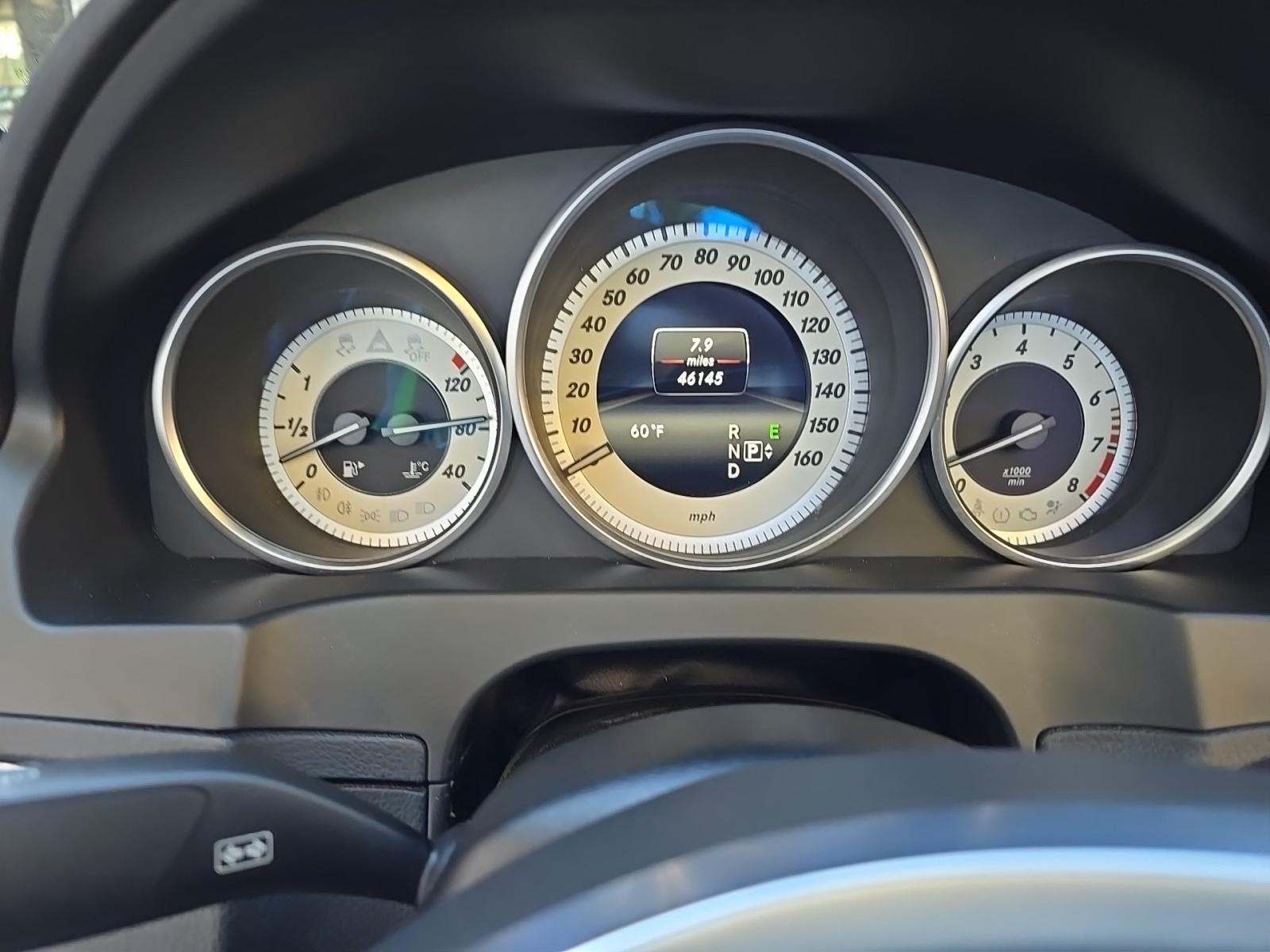 MERCEDES-BENZ E-CLASS - 9