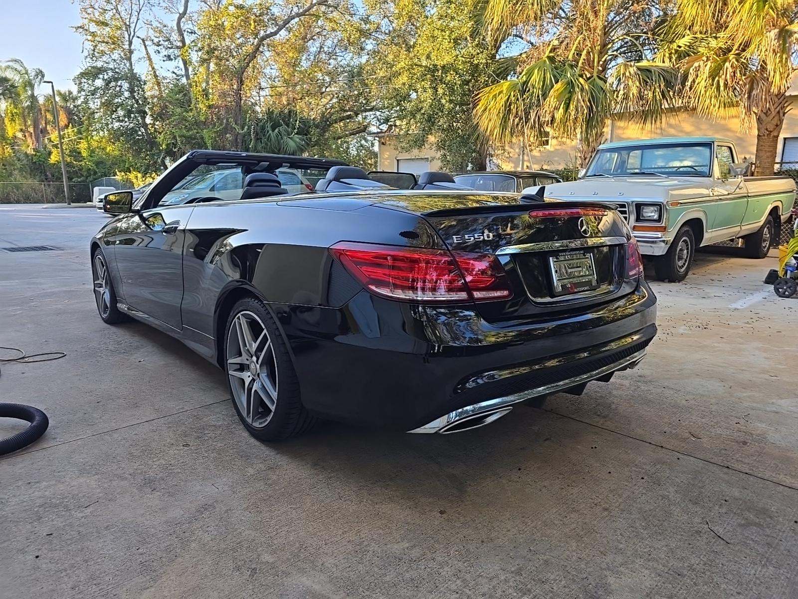 MERCEDES-BENZ E-CLASS - 2