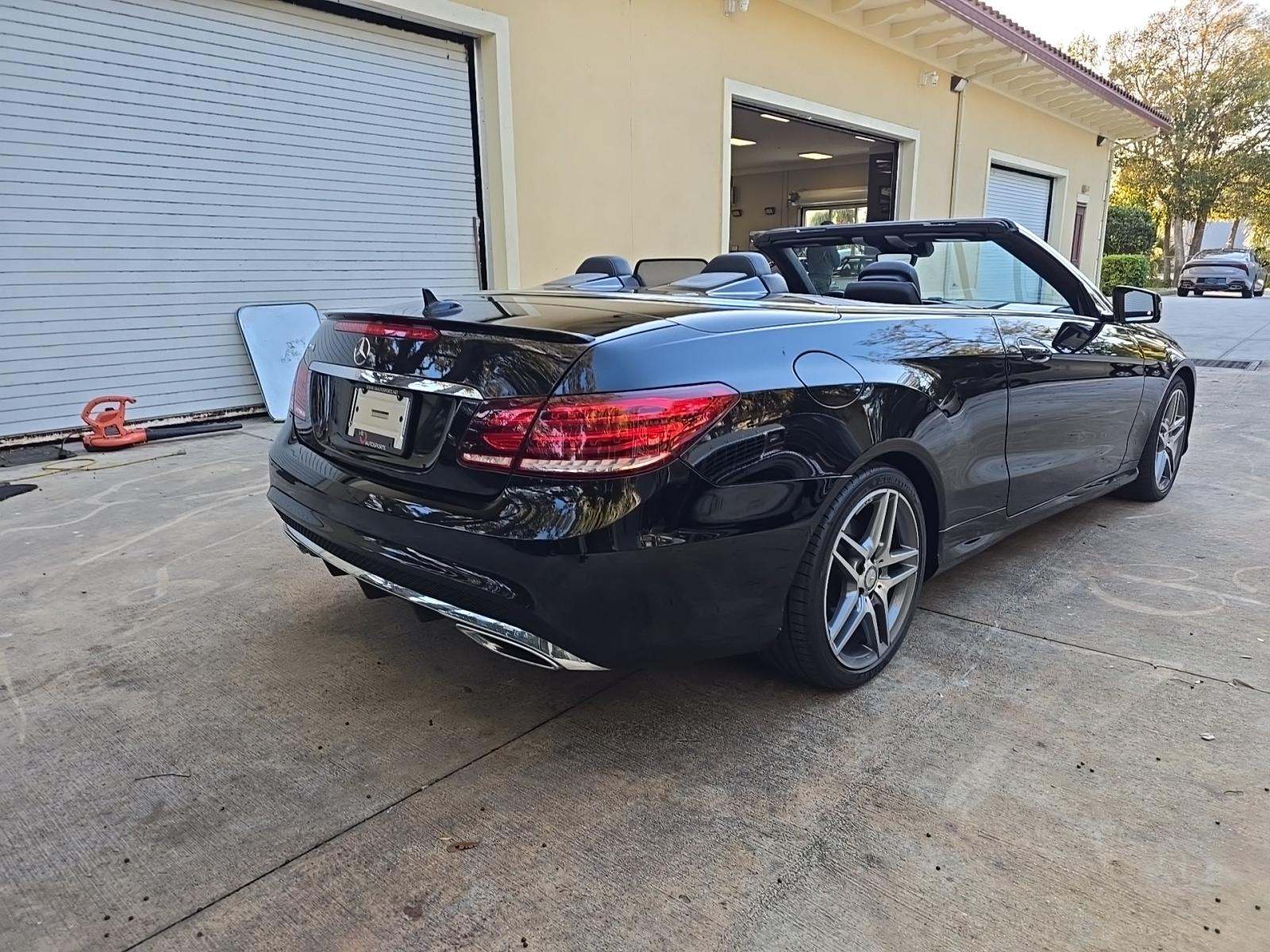 MERCEDES-BENZ E-CLASS - 3