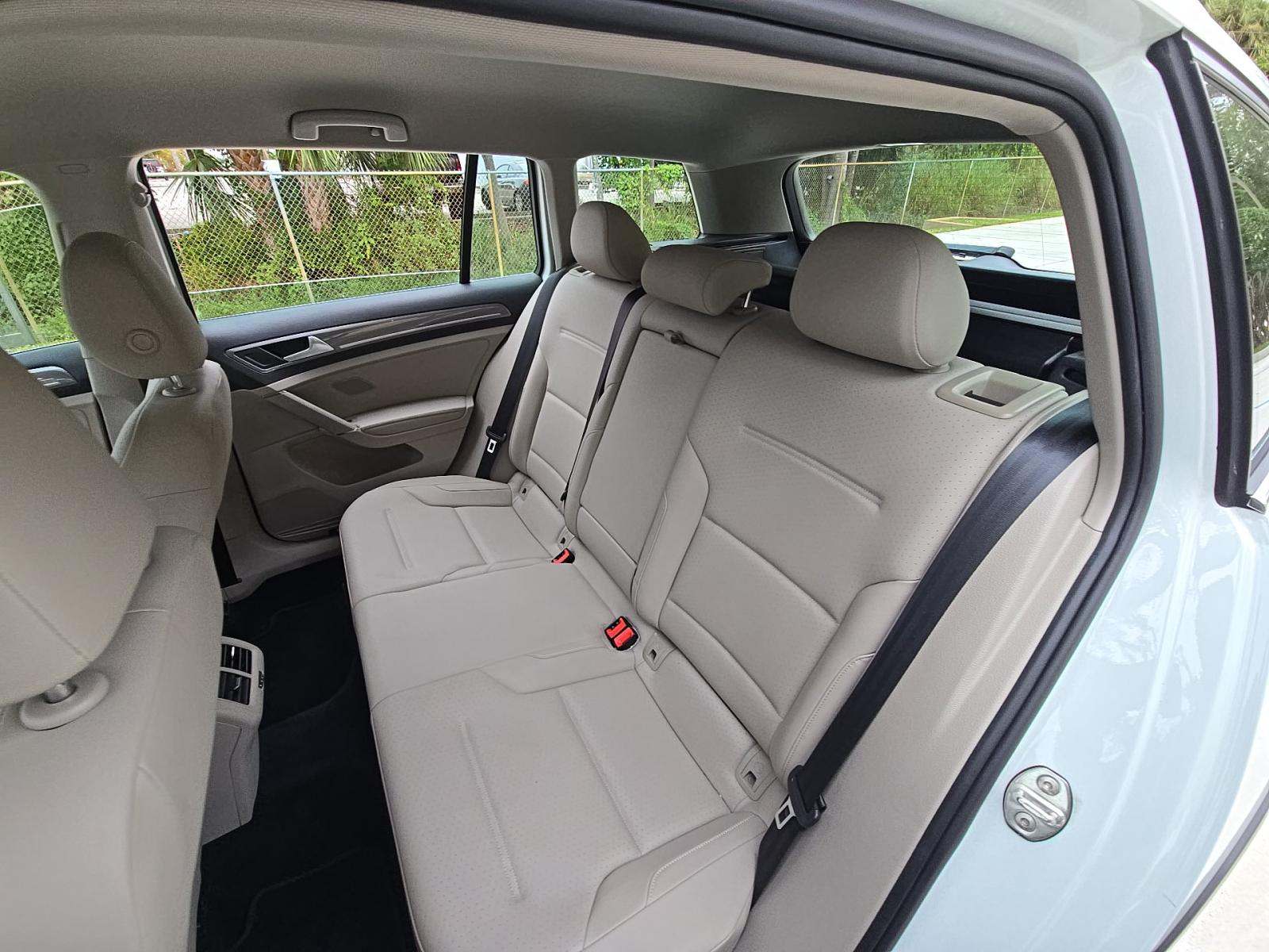 2017 Volkswagen Golf Alltrack 1.8T S AWD