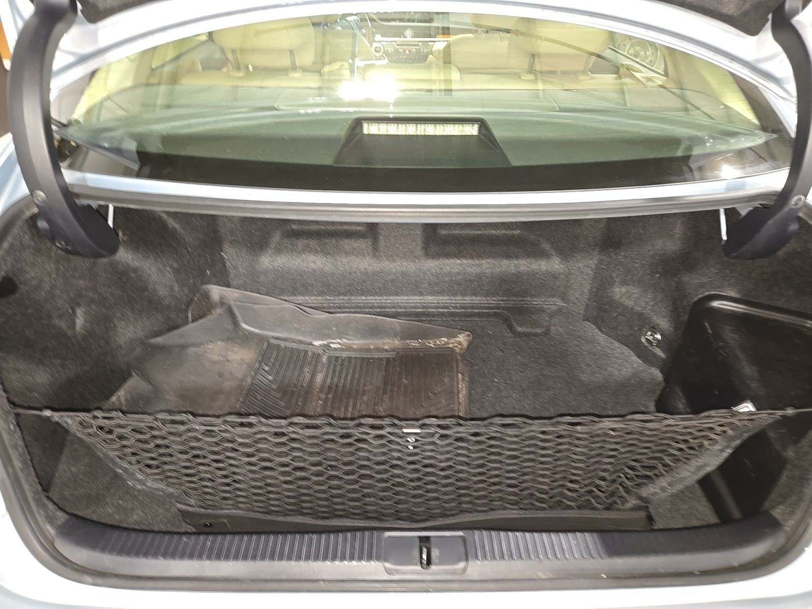 2013 Lexus ES ES 300h FWD