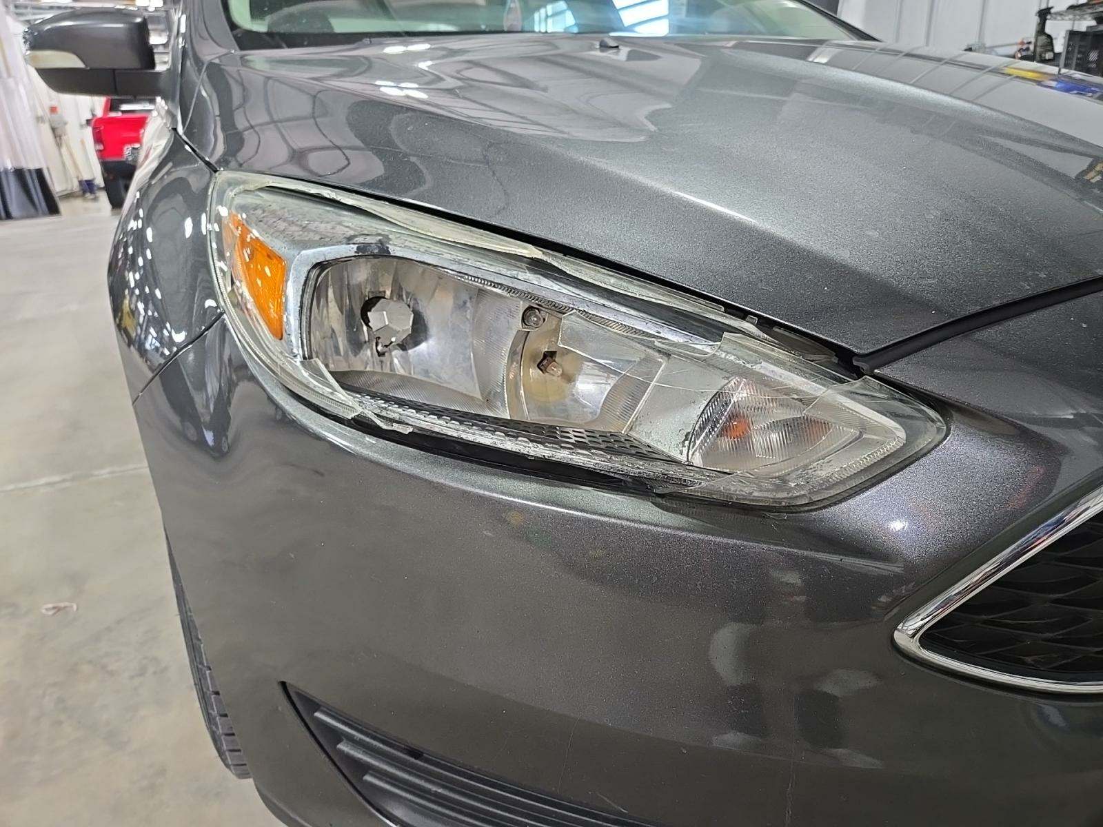 2017 Ford Focus SE FWD