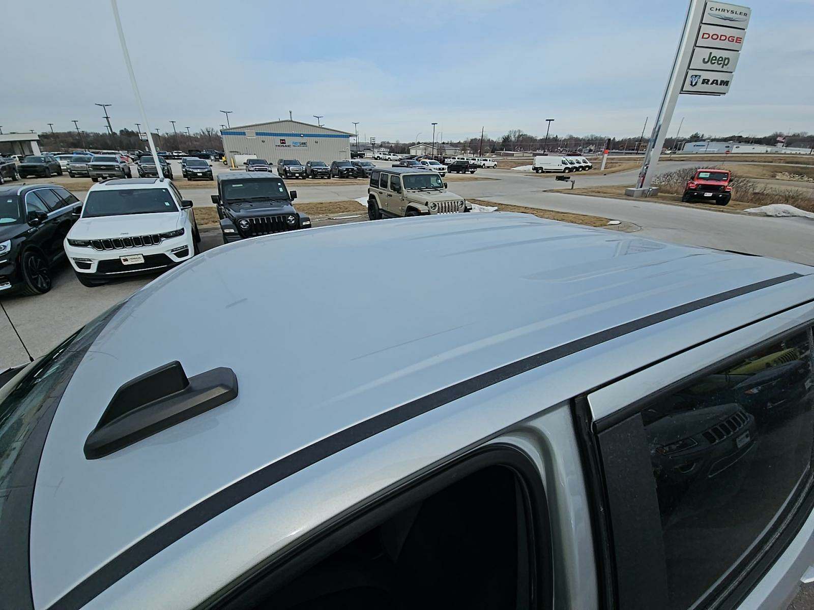 2020 Chevrolet Silverado 1500 RST AWD