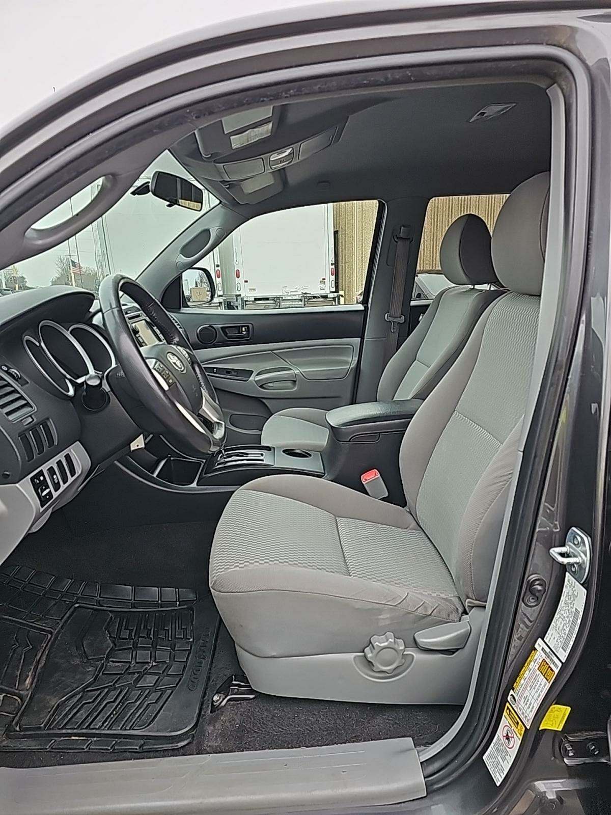 2013 Toyota Tacoma PreRunner RWD