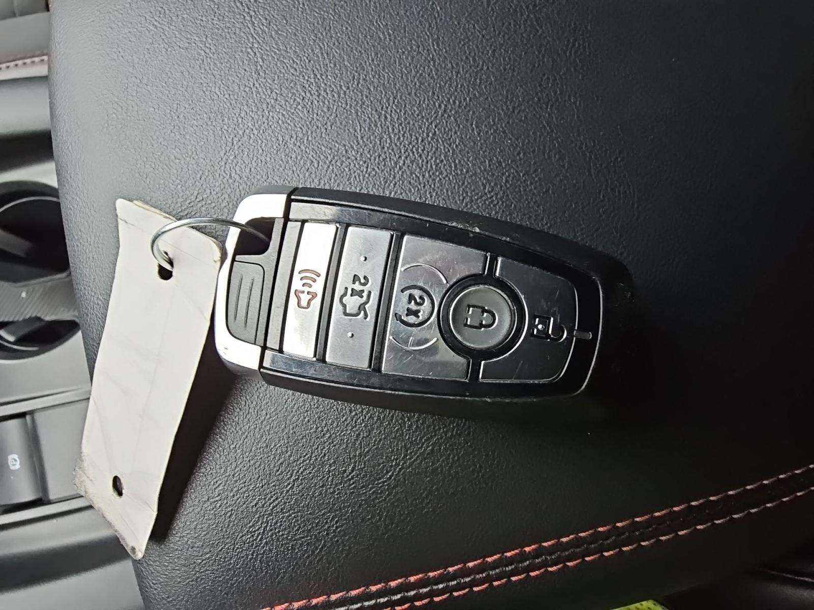 2025 Ford Explorer ST-Line AWD