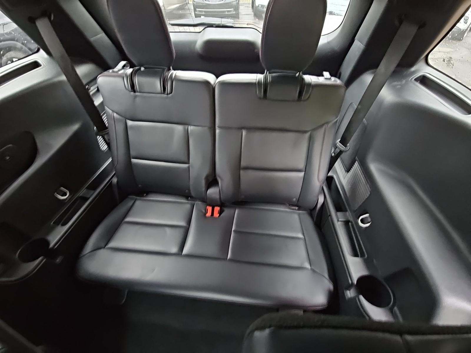 2025 Ford Explorer ST-Line AWD