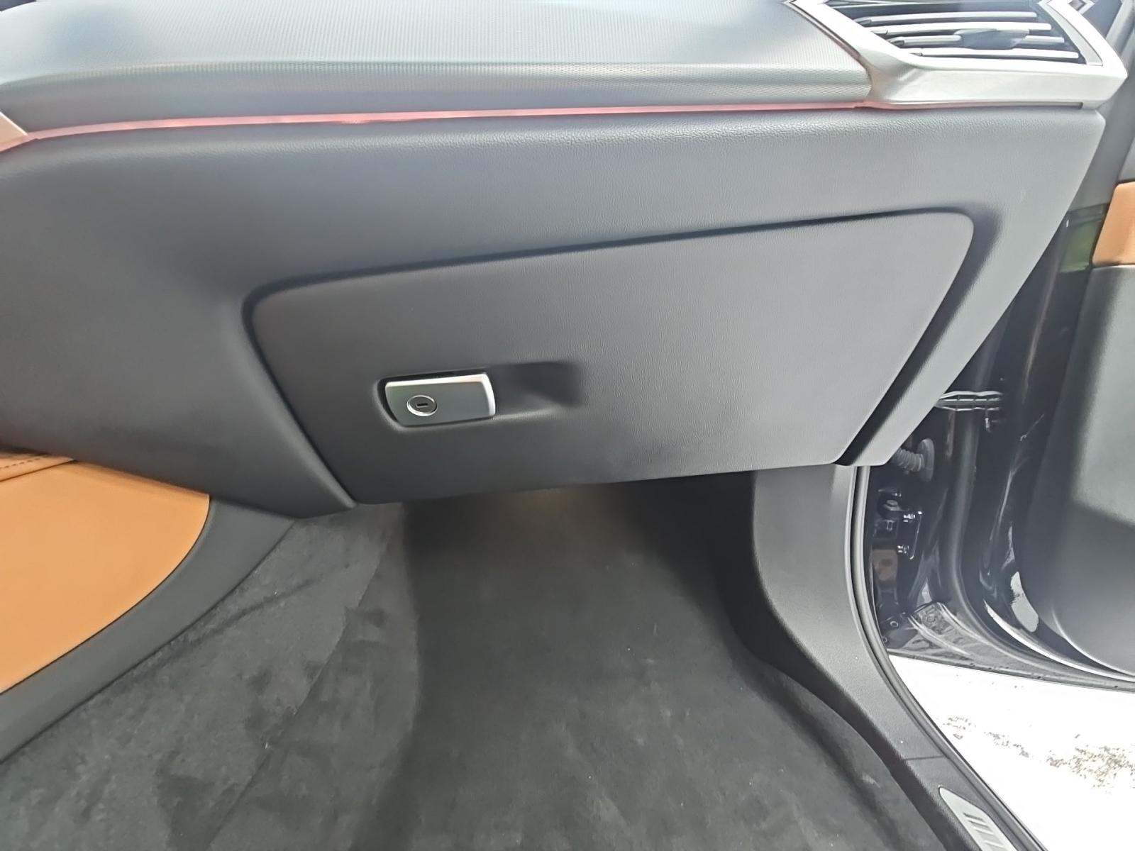 2023 BMW X6 M50i AWD