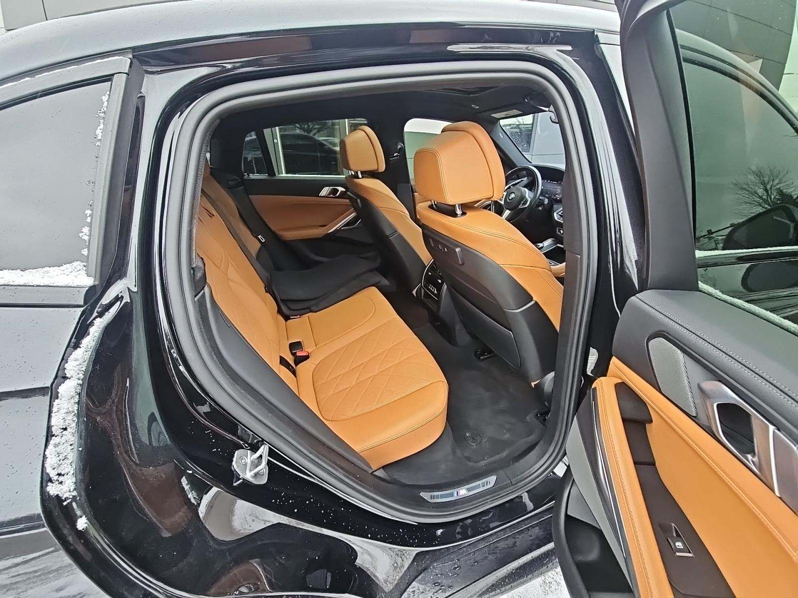 2023 BMW X6 M50i AWD