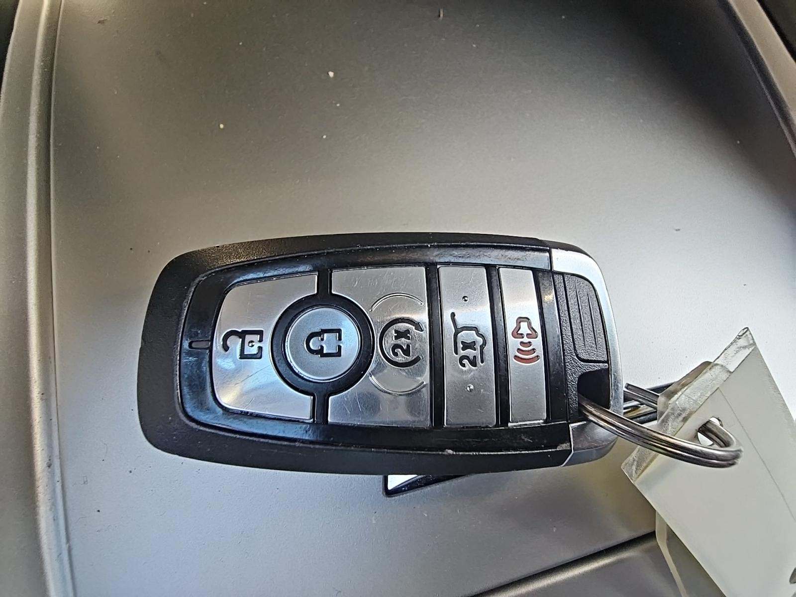 2023 Ford Explorer XLT AWD