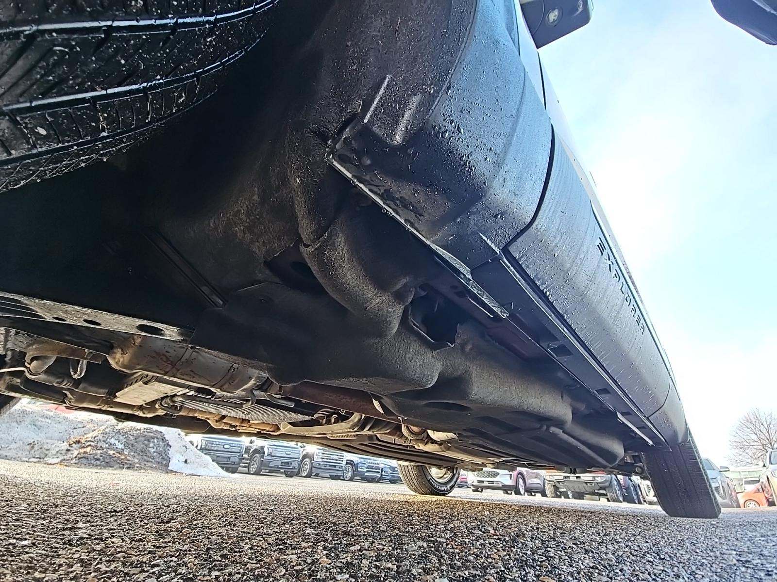 2023 Ford Explorer Hybrid Limited RWD