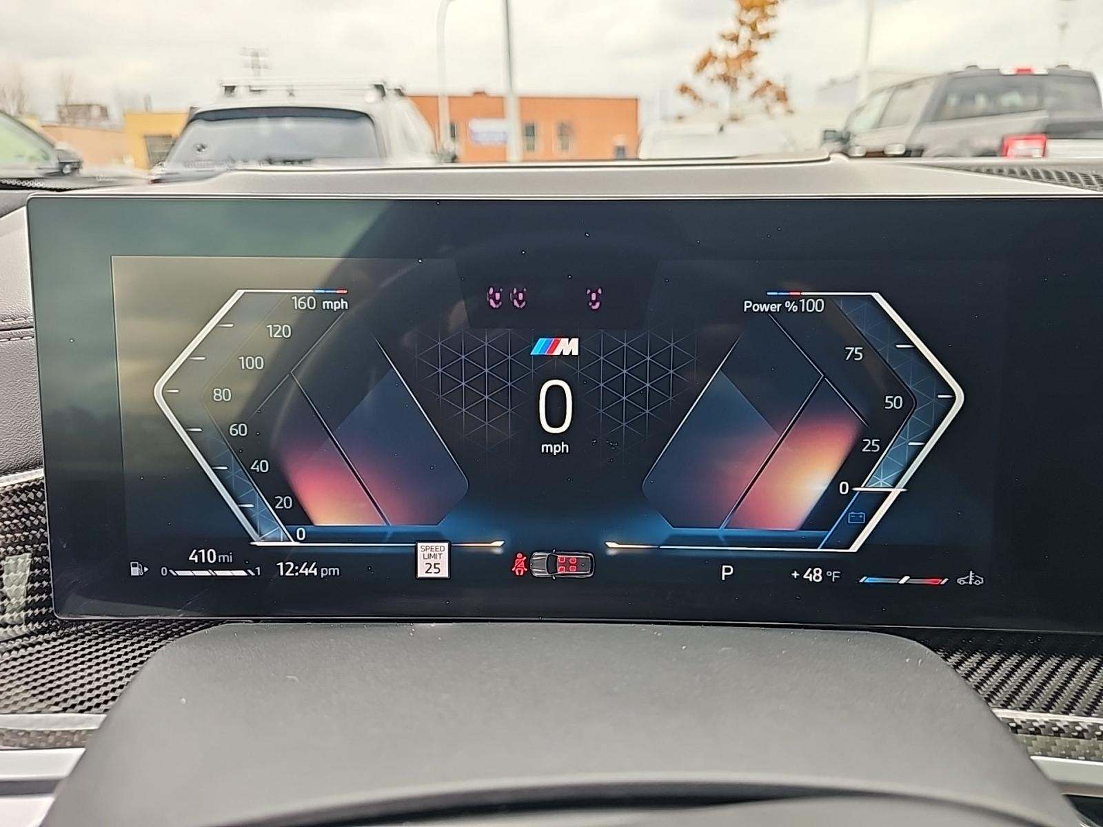 2023 BMW X7 M60i AWD