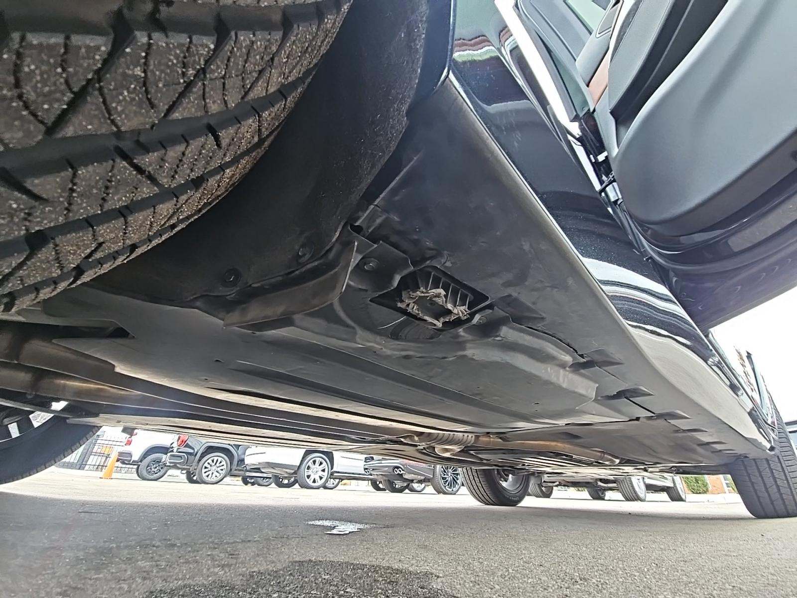 2023 BMW X7 M60i AWD