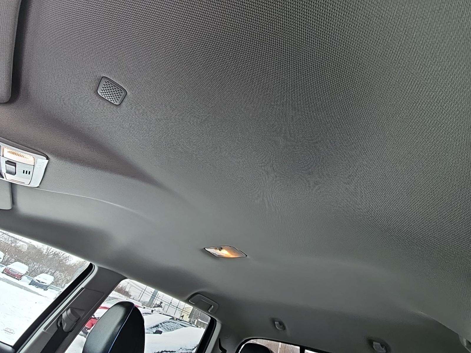 2021 Toyota Tacoma SR AWD