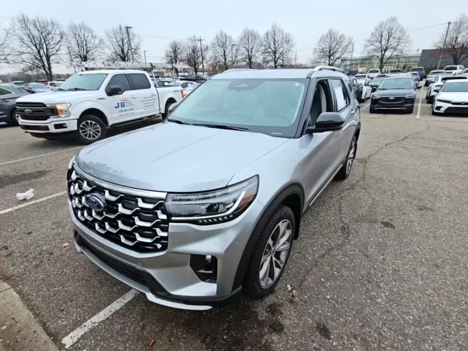 2025 Ford Explorer Platinum AWD