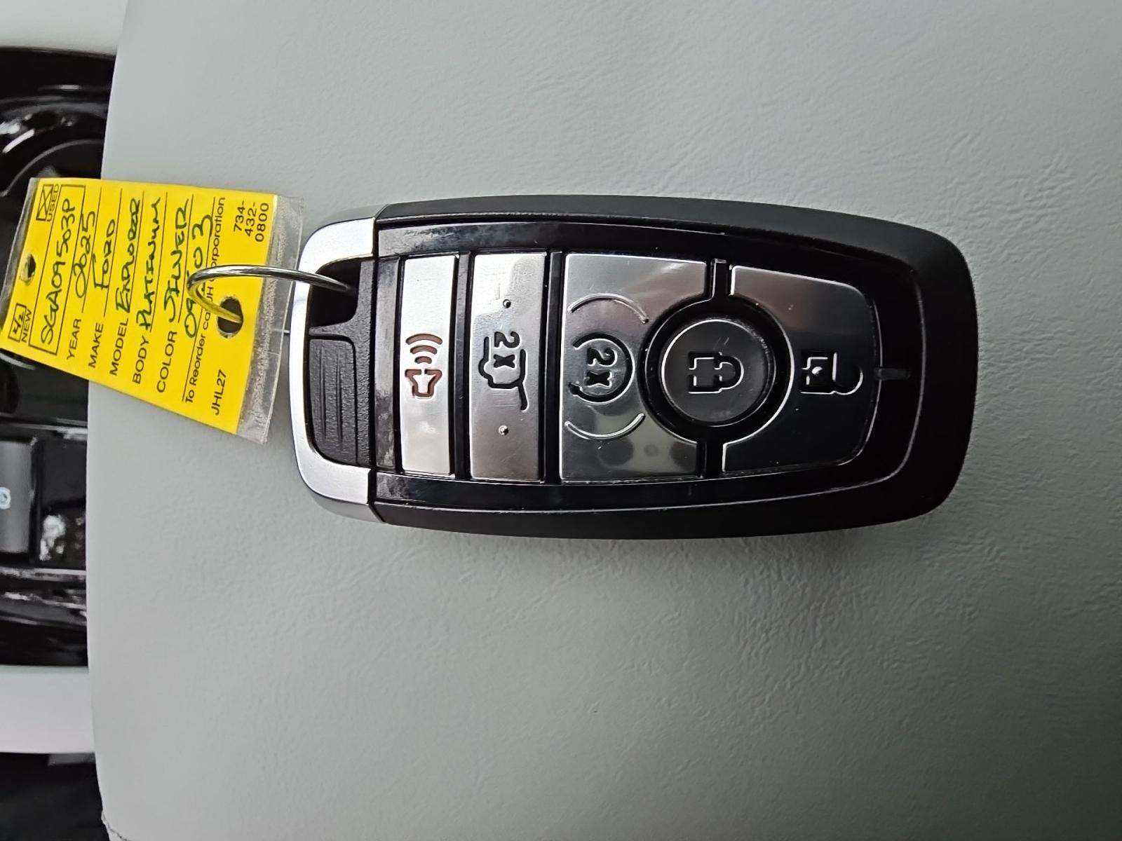 2025 Ford Explorer Platinum AWD