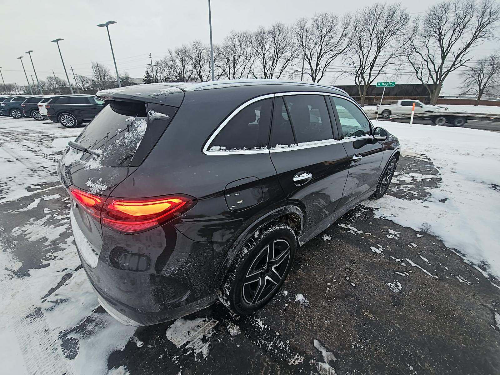 2025 Mercedes-Benz GLC GLC 300 AWD