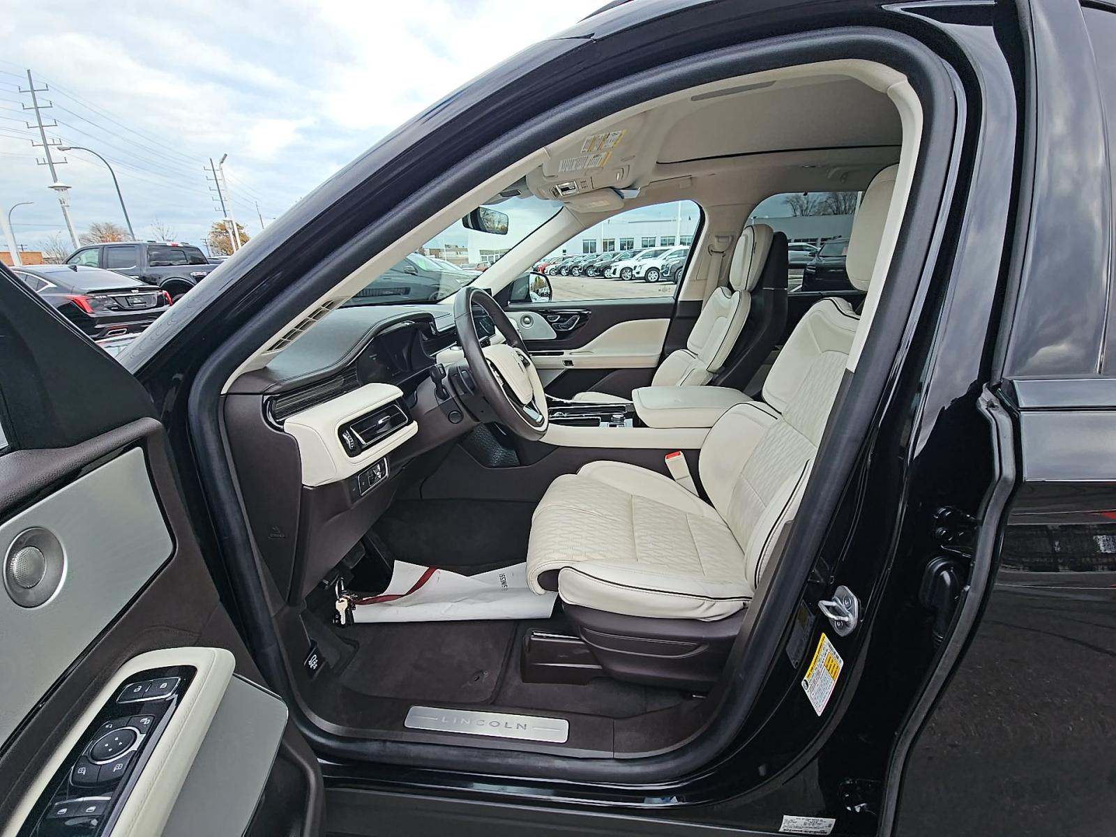 2023 Lincoln Aviator Black Label AWD