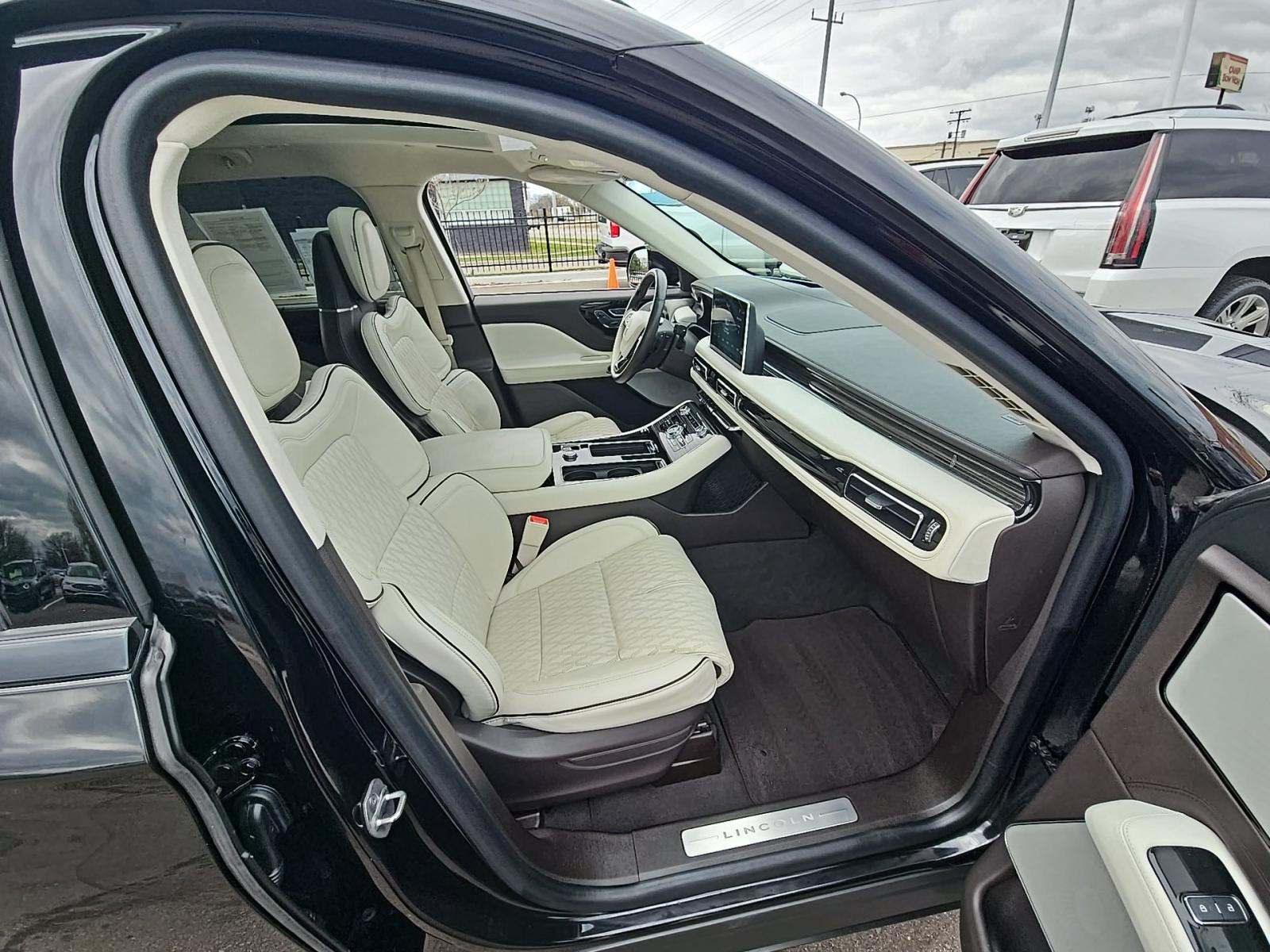 2023 Lincoln Aviator Black Label AWD