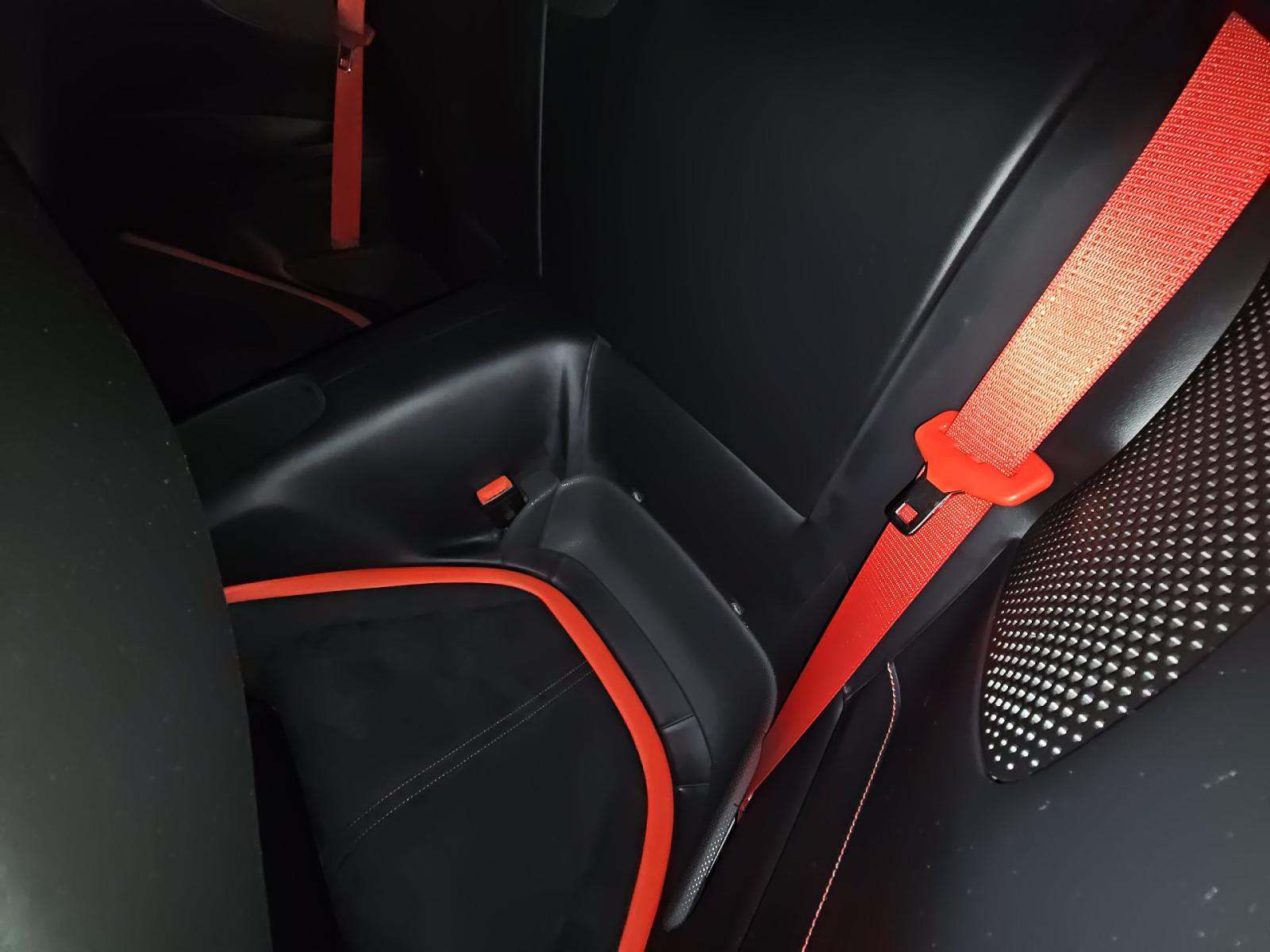 2022 Ferrari Roma Base RWD