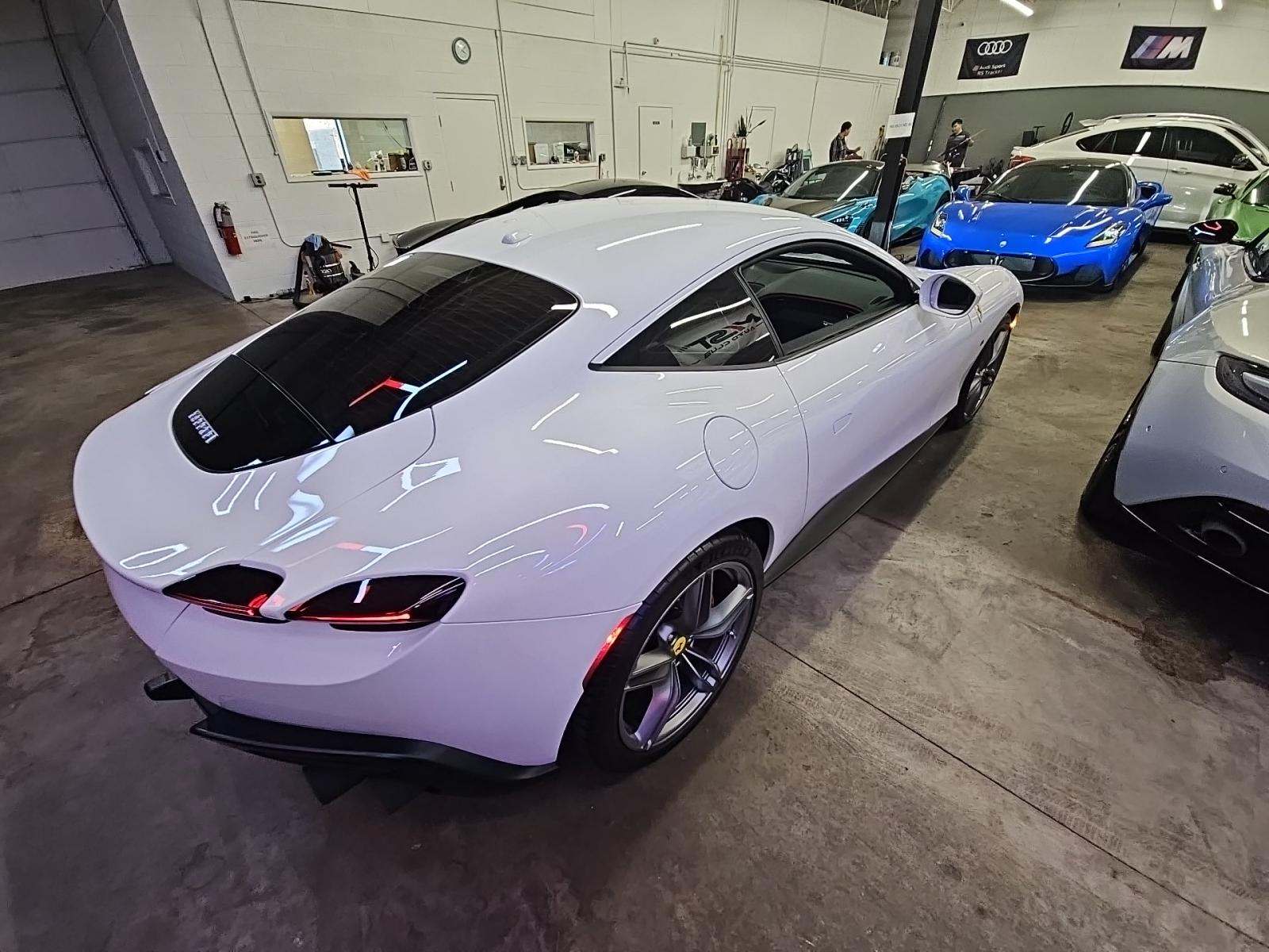 2022 Ferrari Roma Base RWD