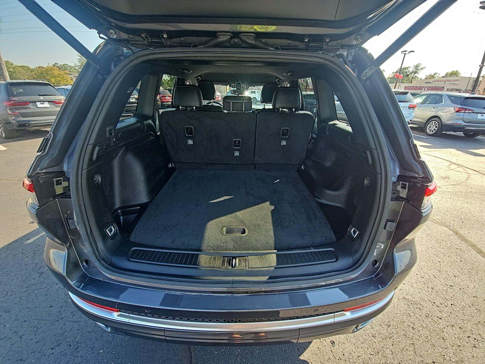 2024 Jeep Grand Cherokee Altitude AWD