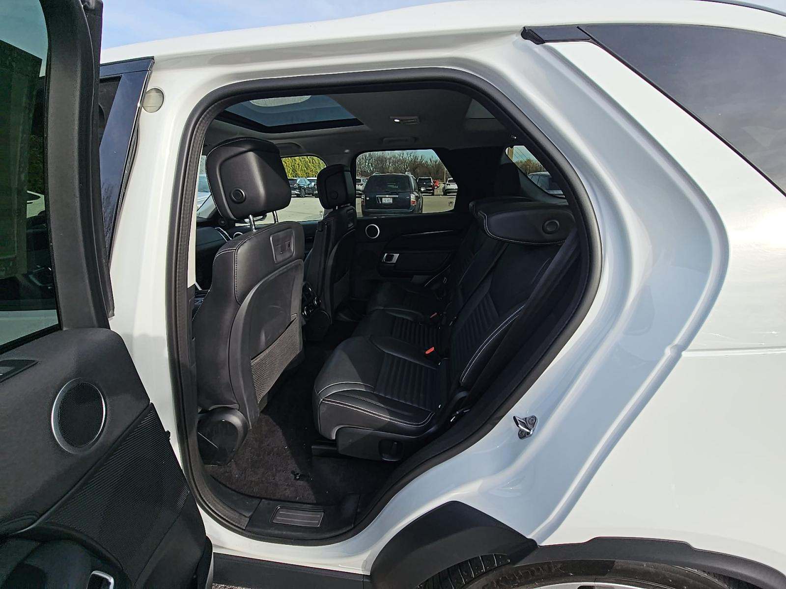 2024 Land Rover Discovery S AWD