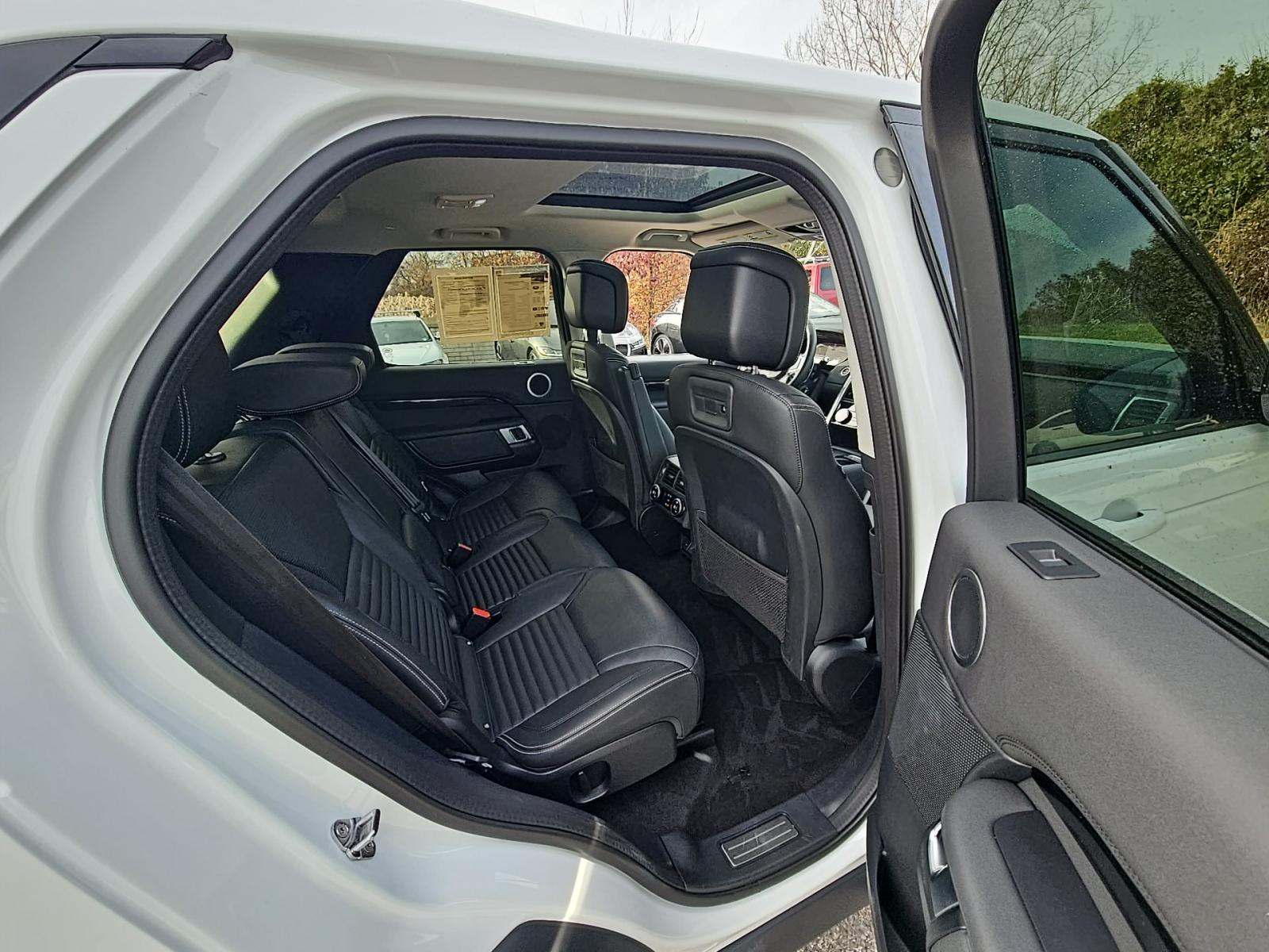 2024 Land Rover Discovery S AWD