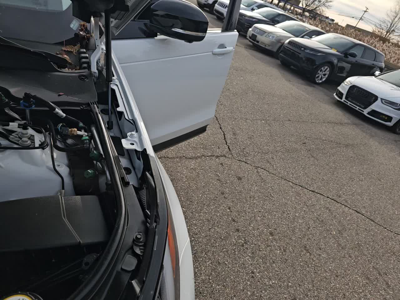 2024 Land Rover Discovery S AWD