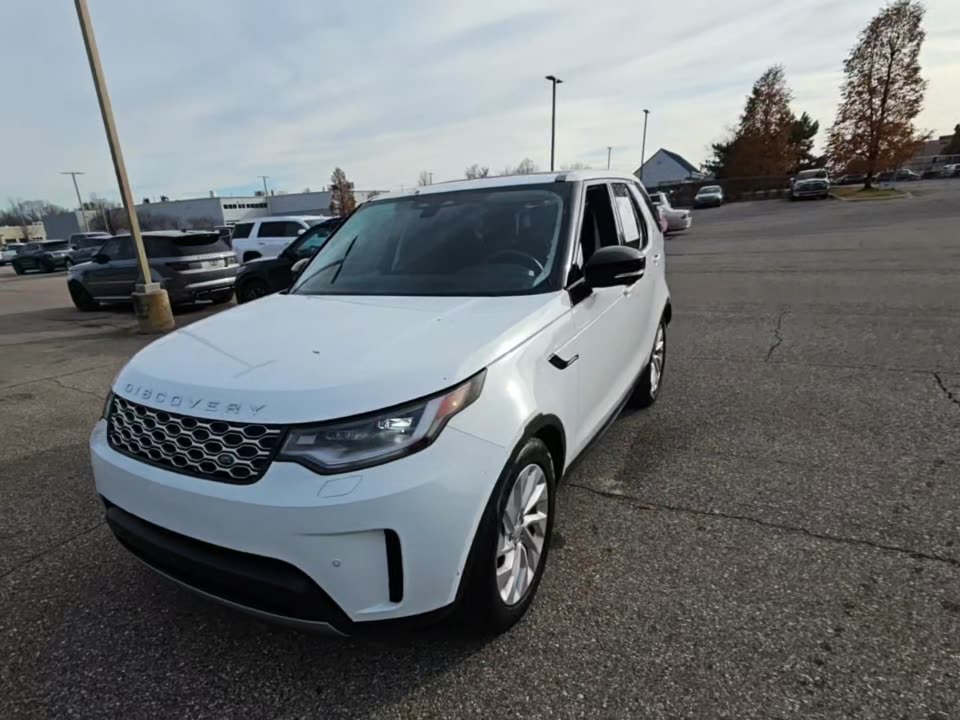 2024 Land Rover Discovery S AWD